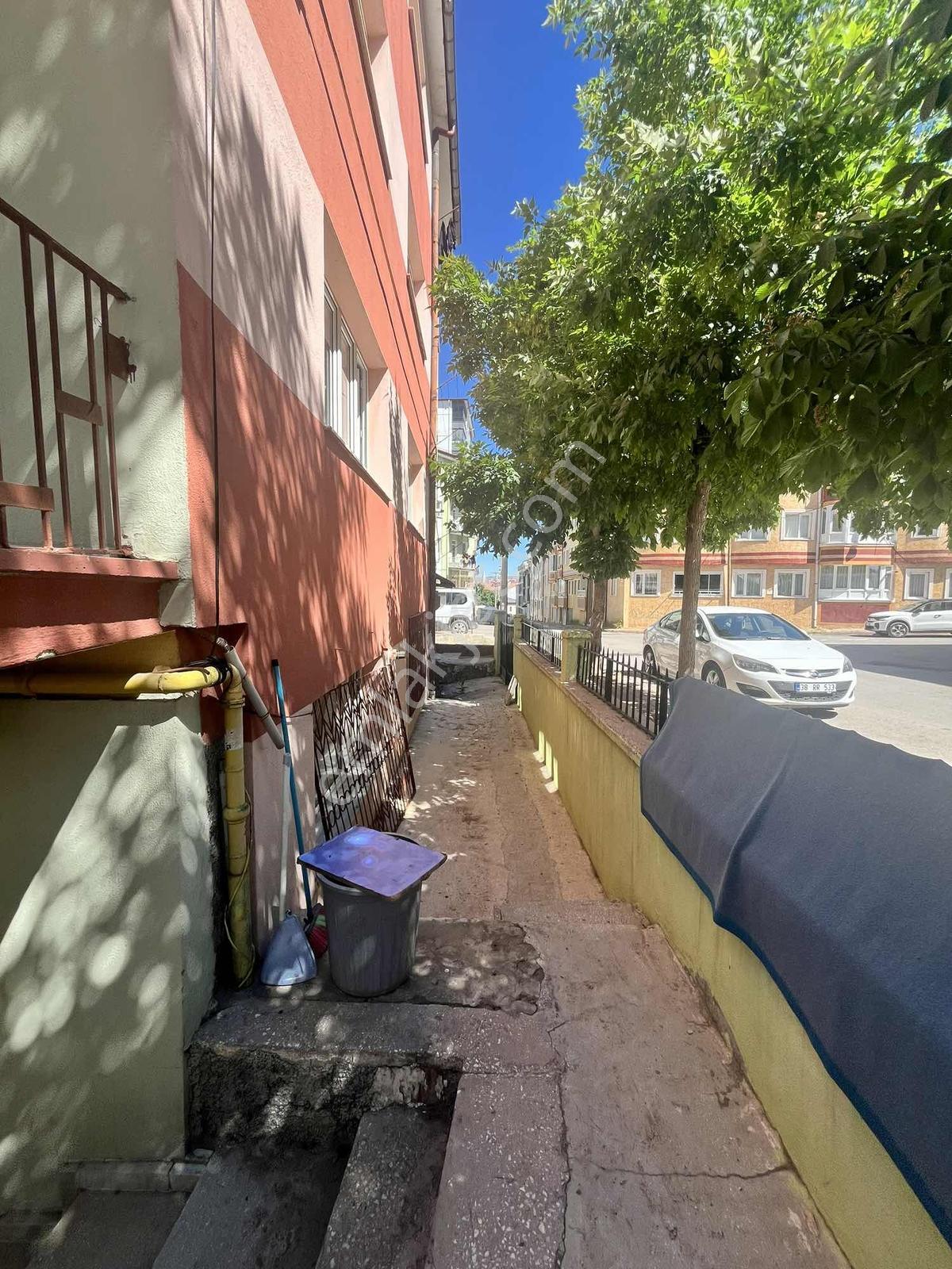 Atacan,dan Merkezde Satılık Komple Apartman | 8 Daire | - Görsel 21