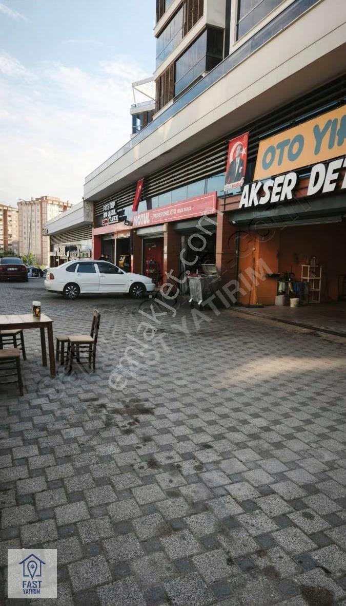Fast'dan Güneştepe De Satılık Yatırımlık Dükkan.