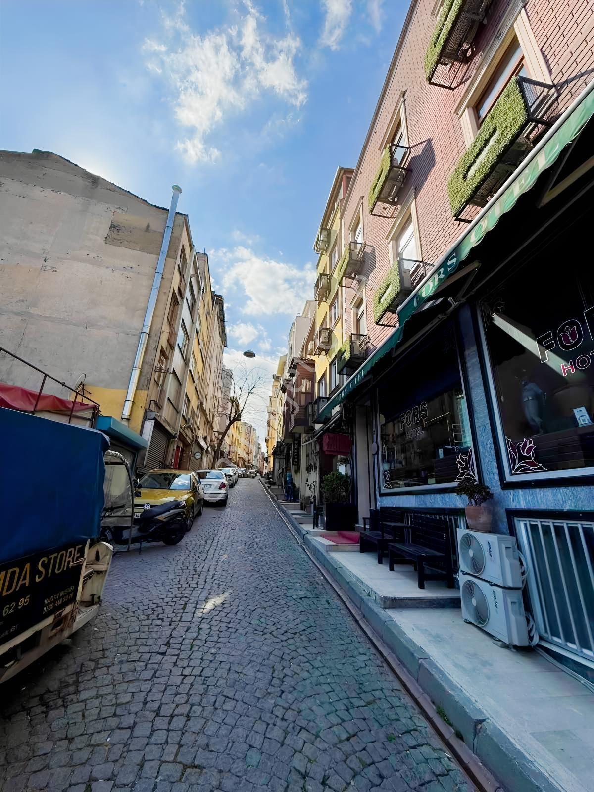Turizmin Merkezinde Fırsat Hazır 5 Katlı Komple Kiralık Bina - Görsel 7