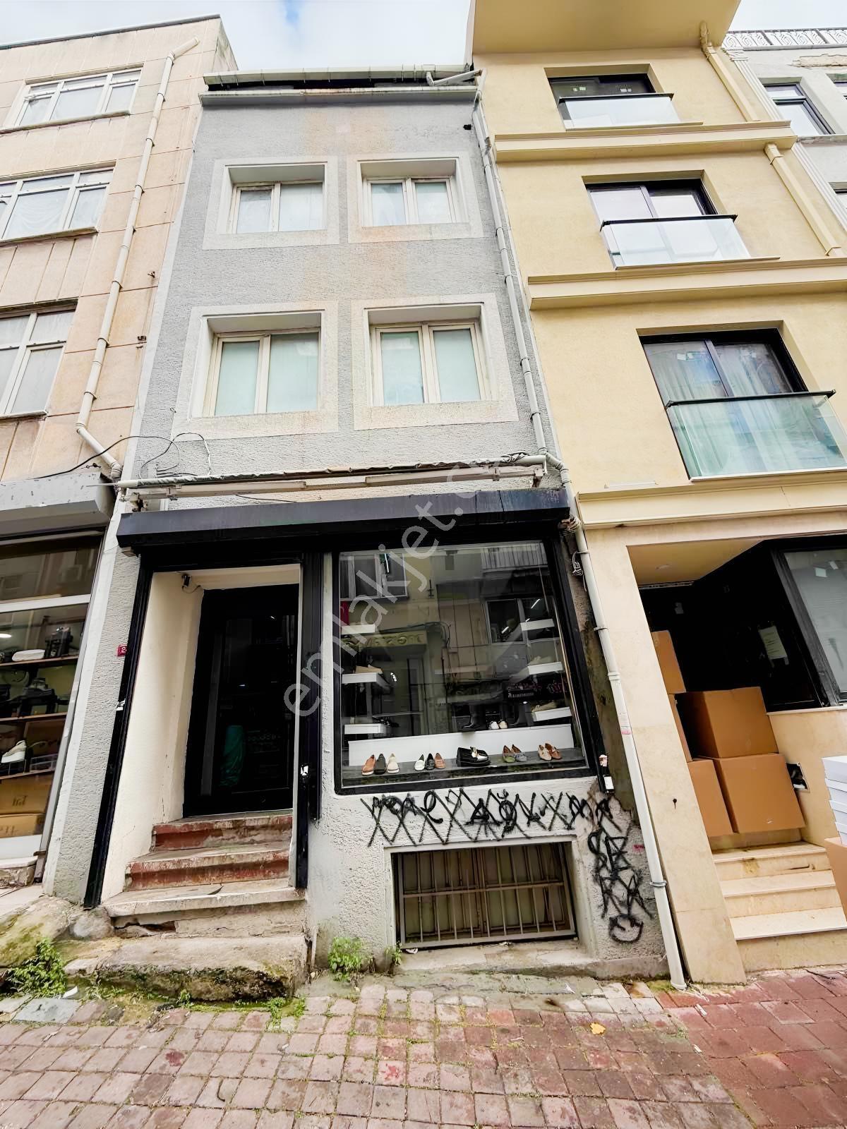 Turizmin Merkezinde Fırsat Hazır 5 Katlı Komple Kiralık Bina - Görsel 2