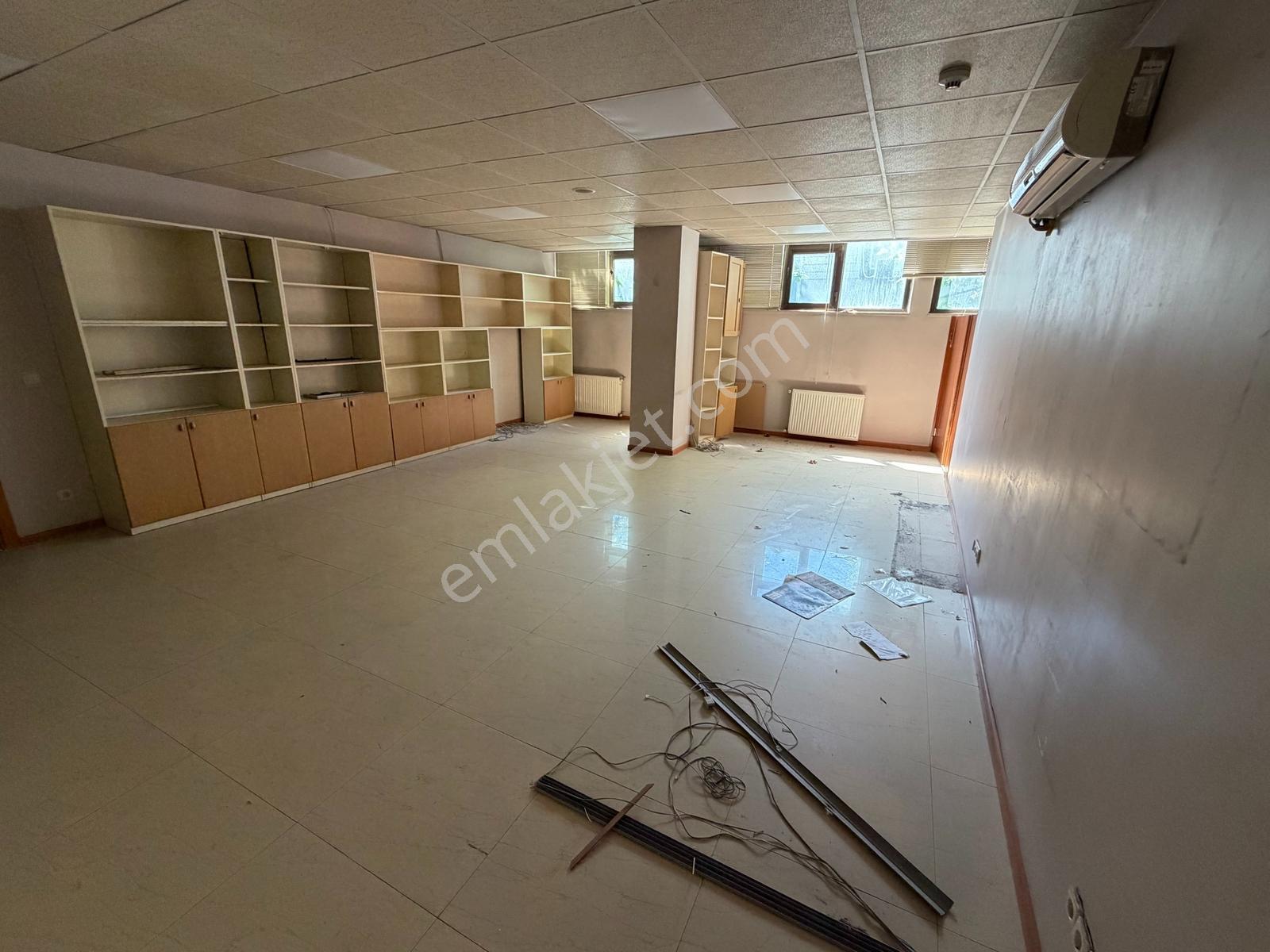 Bağcılar Güneşli Merkezde Kiralık 3.400 M2 Müstakil Fabrika - Görsel 13