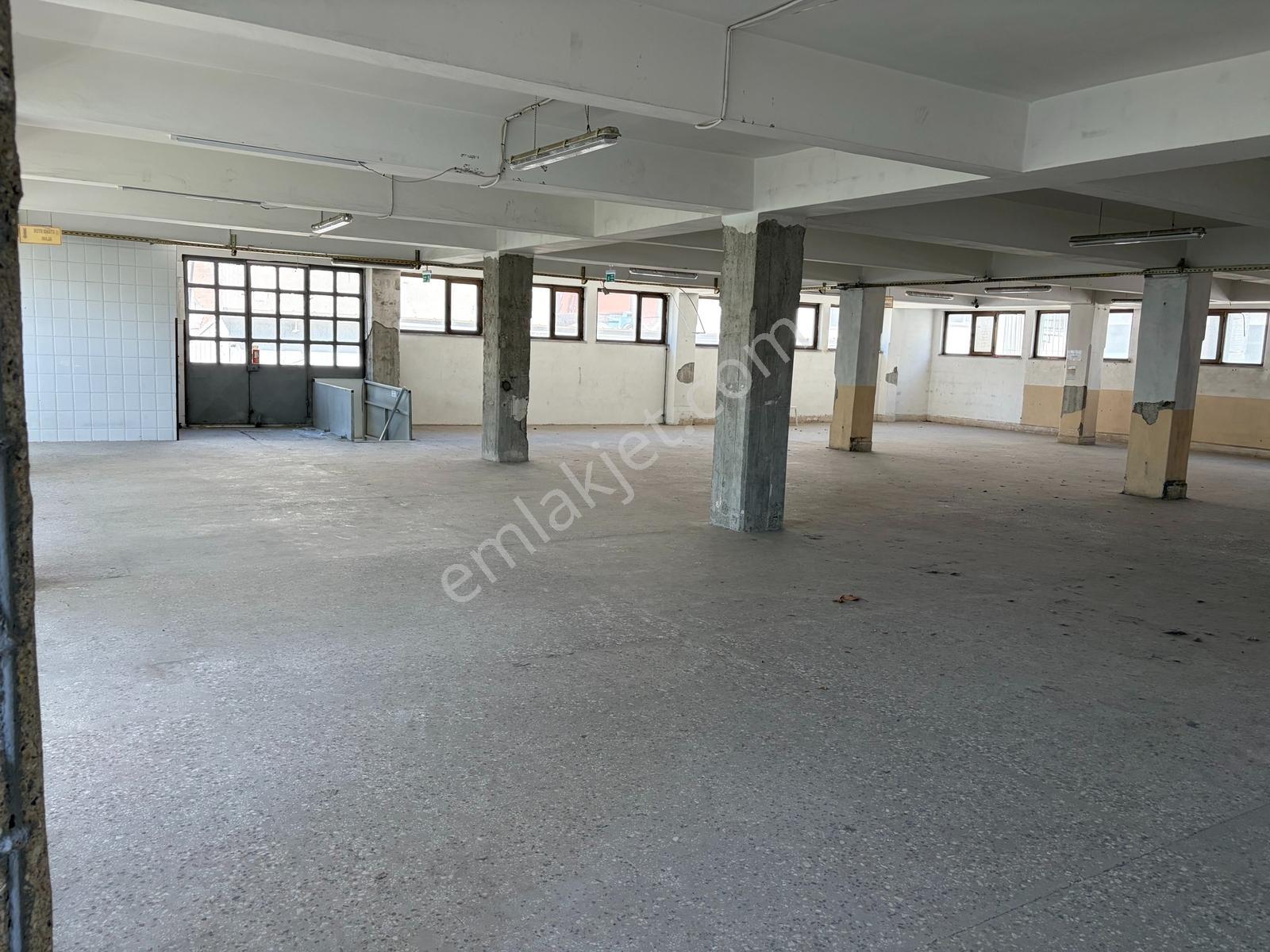 Bağcılar Güneşli Merkezde Kiralık 3.400 M2 Müstakil Fabrika - Görsel 28