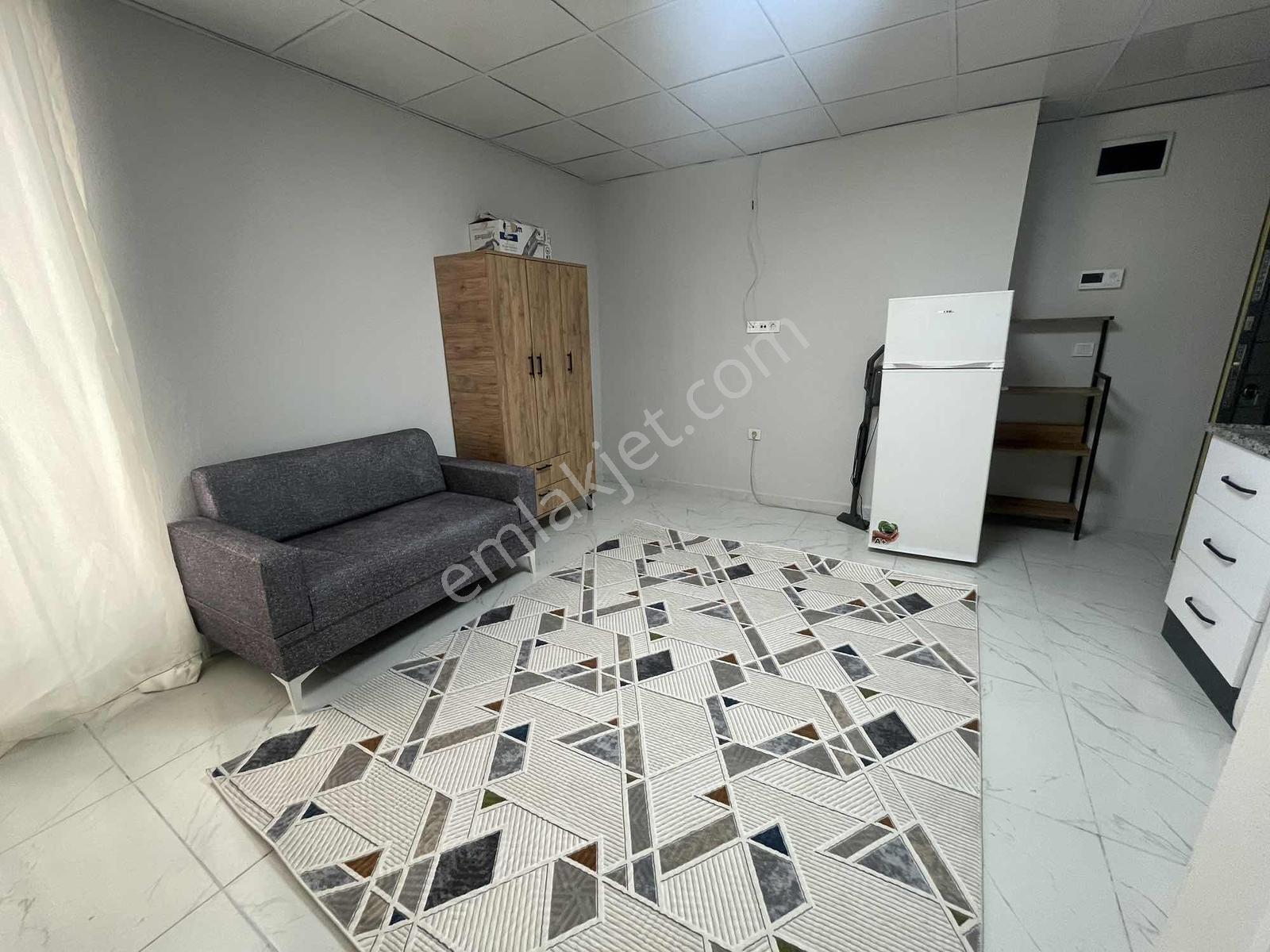 Geniş Ferah Sıfır Eşyalı 1+0 Balkonlu Bodrum Katı Kiralık - Görsel 15