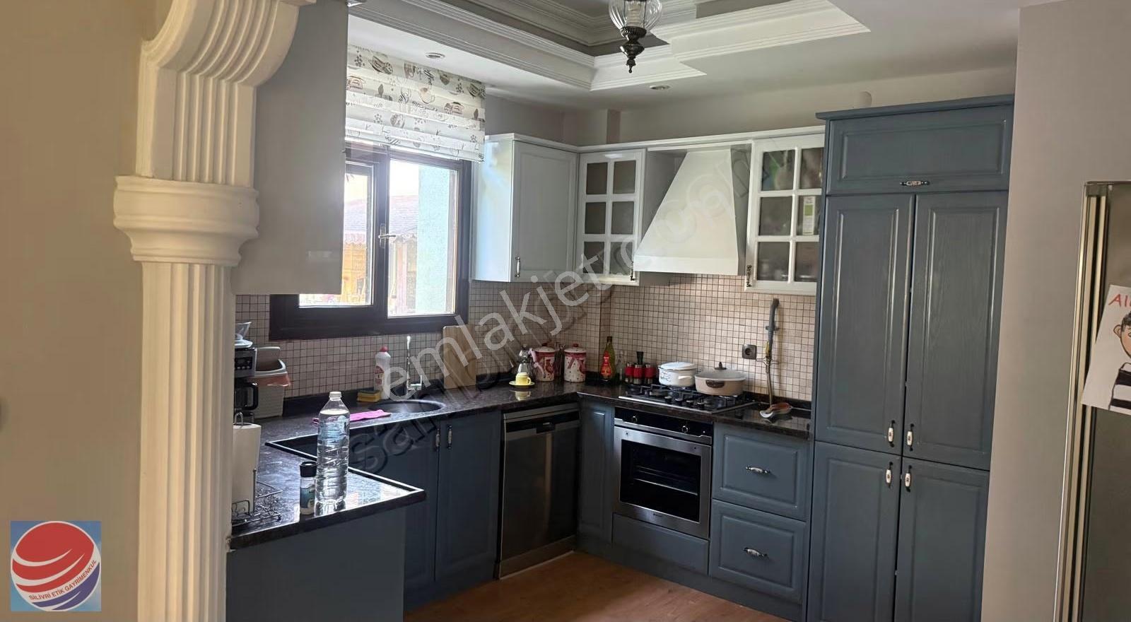 Palmiye Villalarında Kat Mülkiyetli Tapulu Nadir Villa - Görsel 27