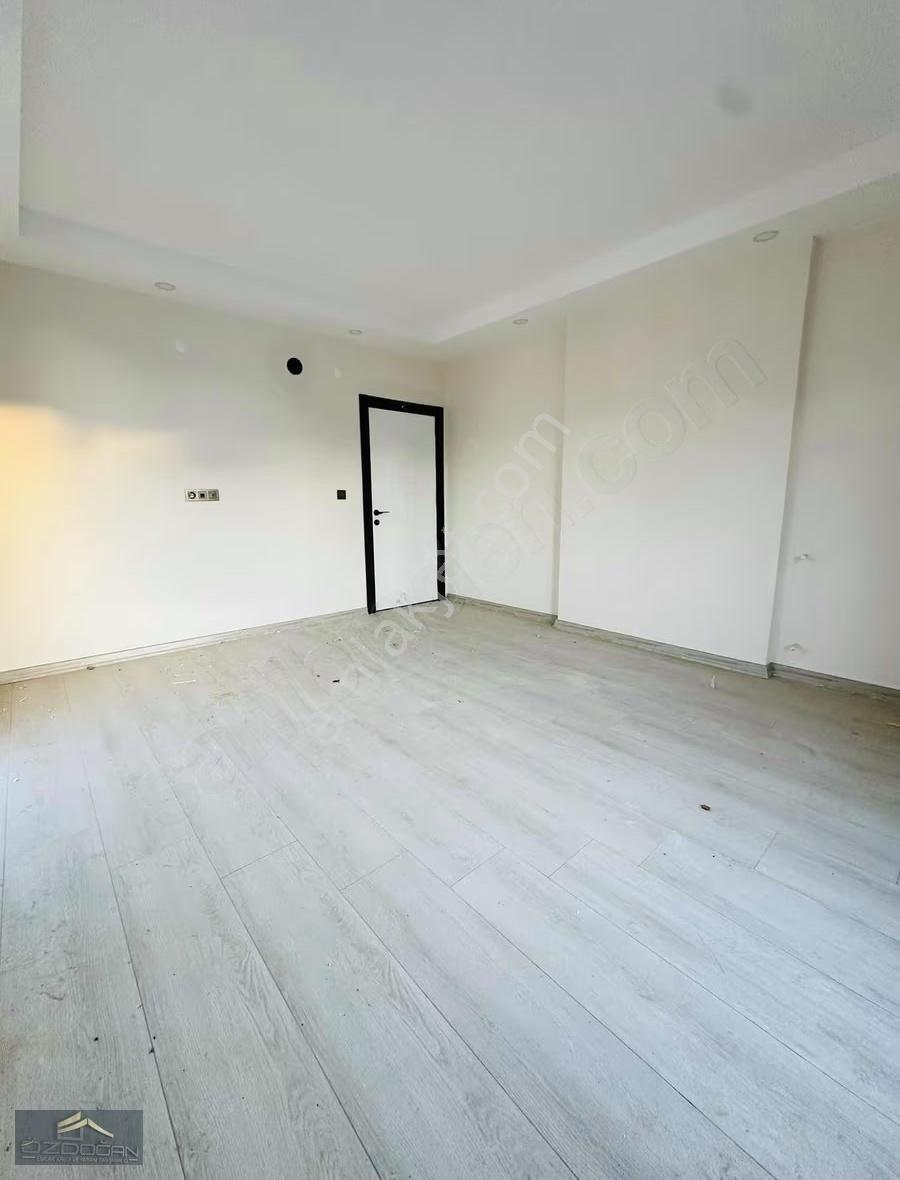 Özdoğan Emlaktan Akdeniz Şifa Yakını 2+1 100m2 Katta Sıfır Daire - Görsel 11