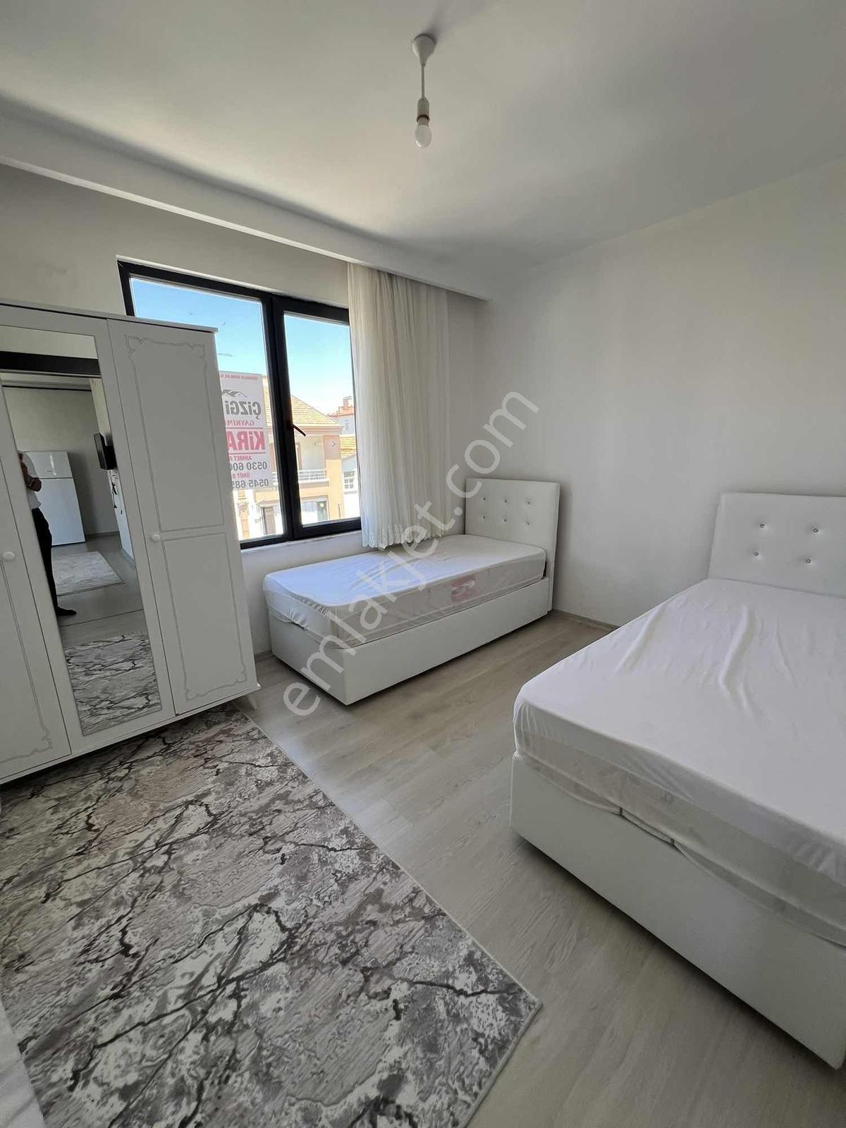 Cumartesi Pazarı Civarı Ana Yola Yakın - Görsel 11