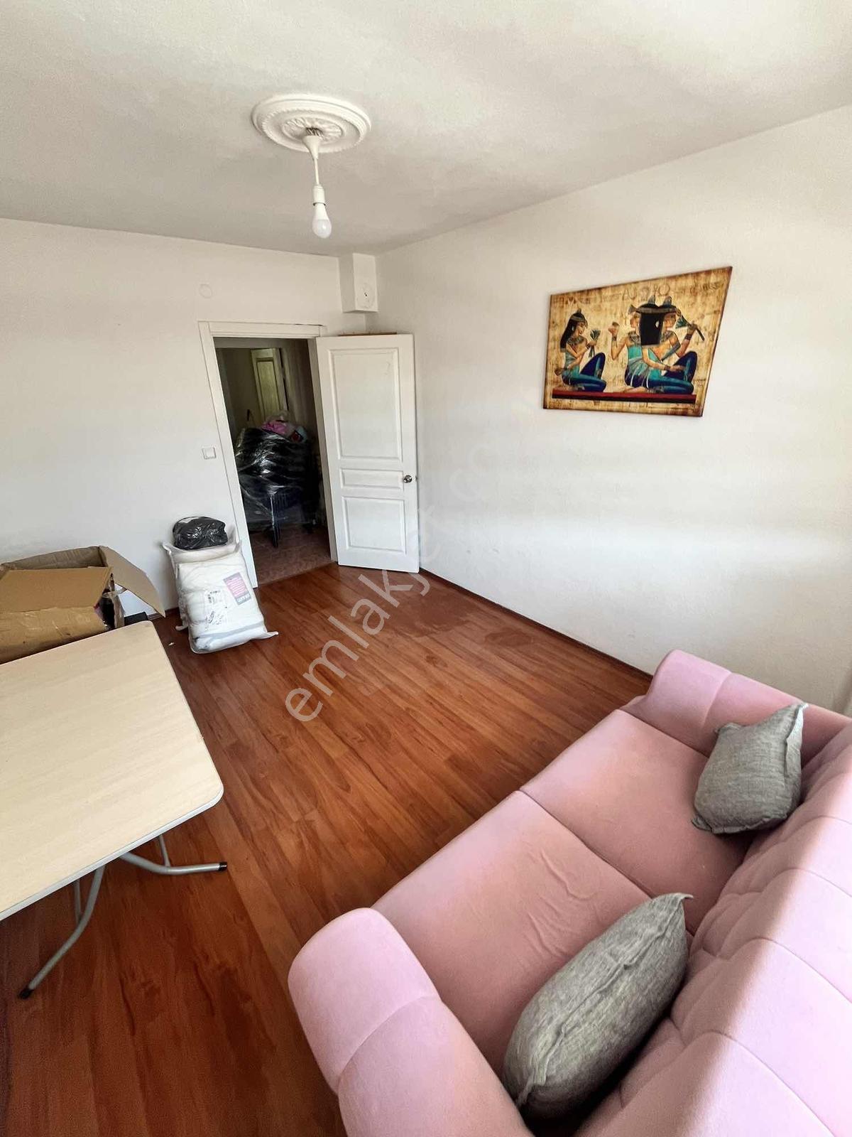 Ataşehir Mevlânâ Mahallesinde Kiralık 2+1 Ferah Daire - Görsel 12