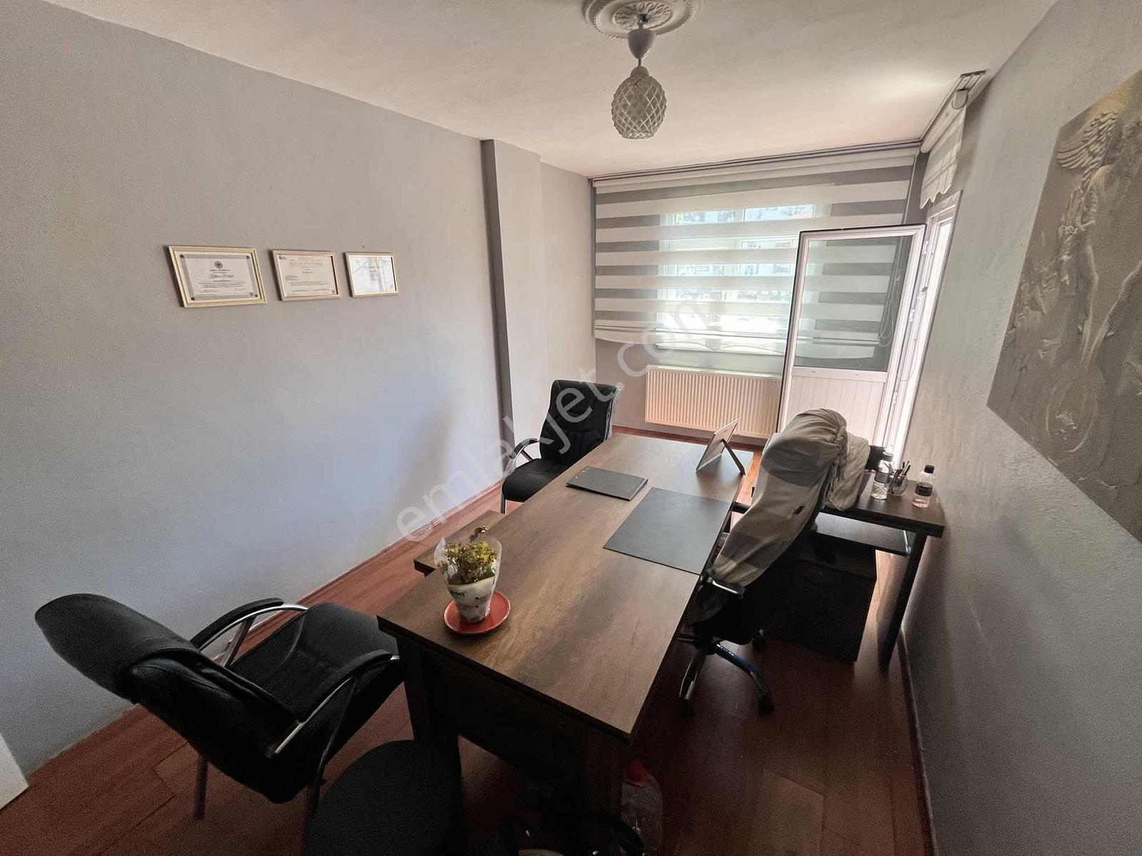 Ataşehir Mevlânâ Mahallesinde Kiralık 2+1 Ferah Daire - Görsel 8