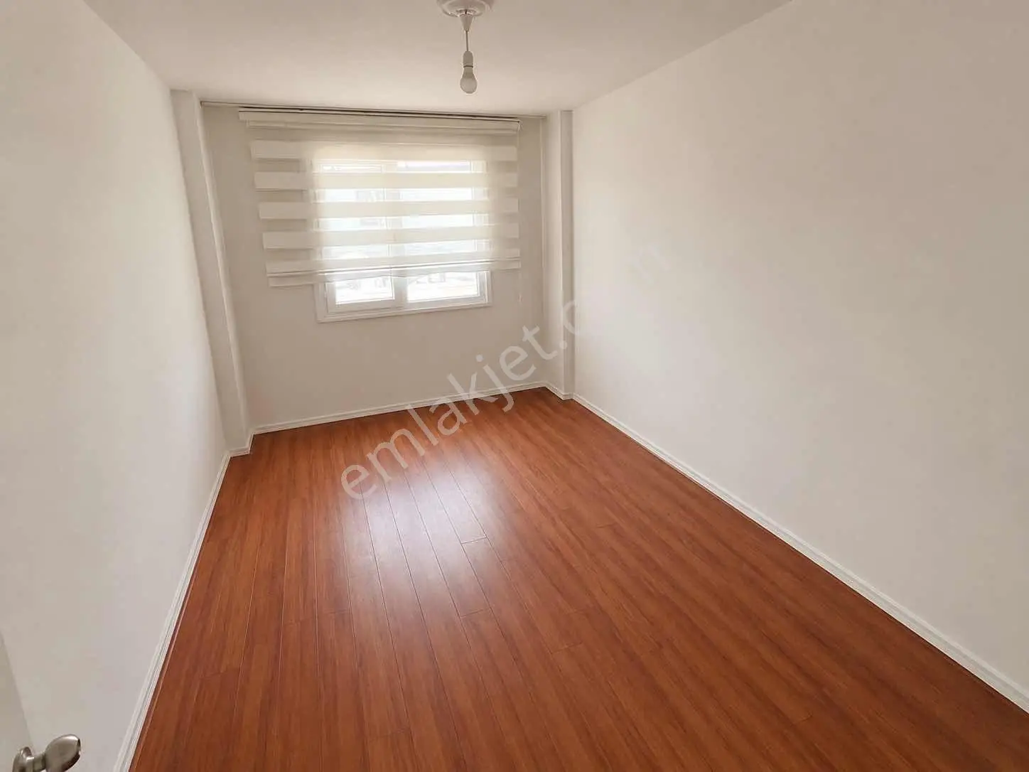 Ataşehir Mevlânâ Mahallesinde Kiralık 2+1 Ferah Daire - Görsel 4