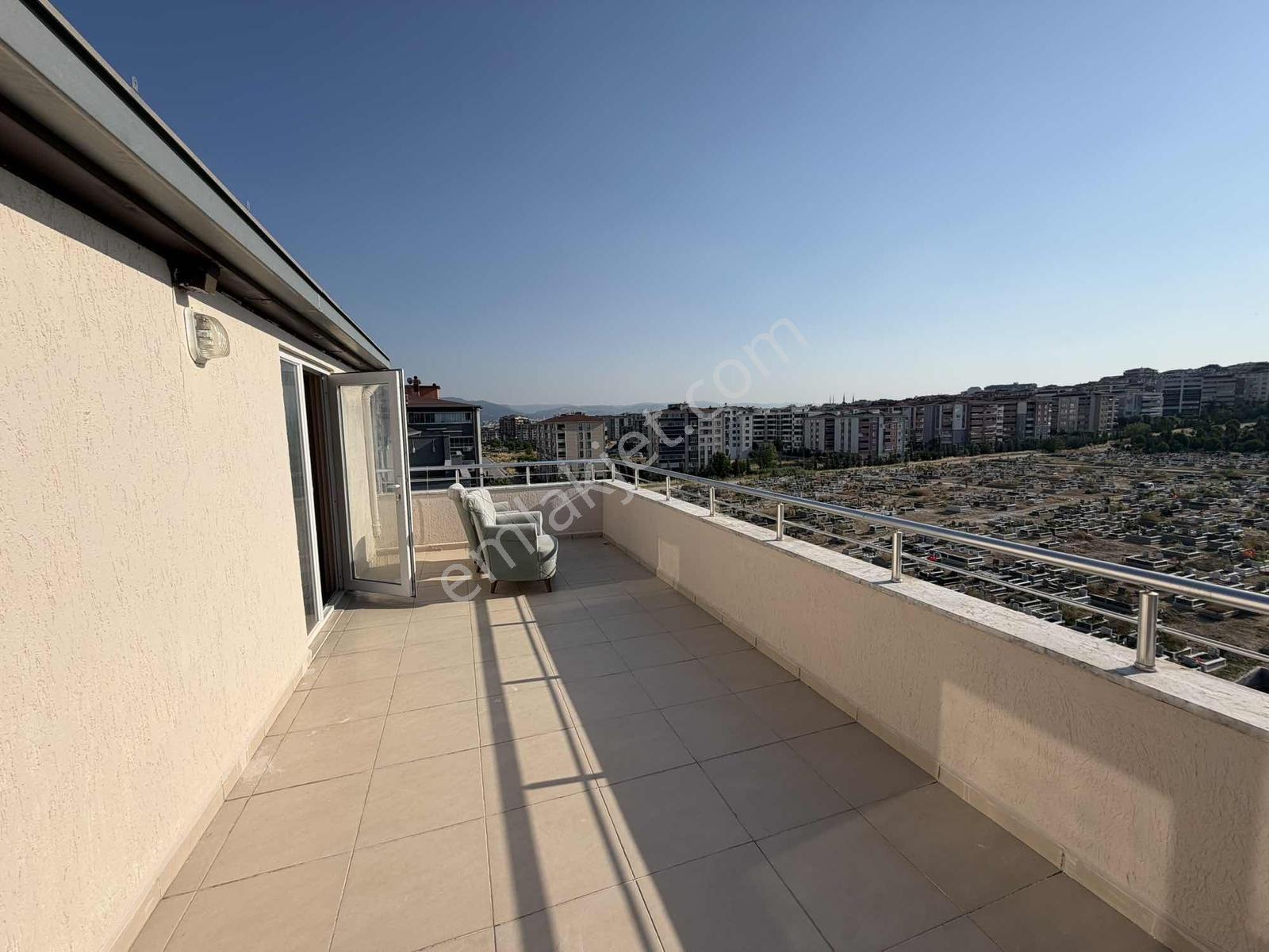 Hamitler Güneştepe Cadde Üzerinde Kiralık 4+1 Dubleks - Görsel 23