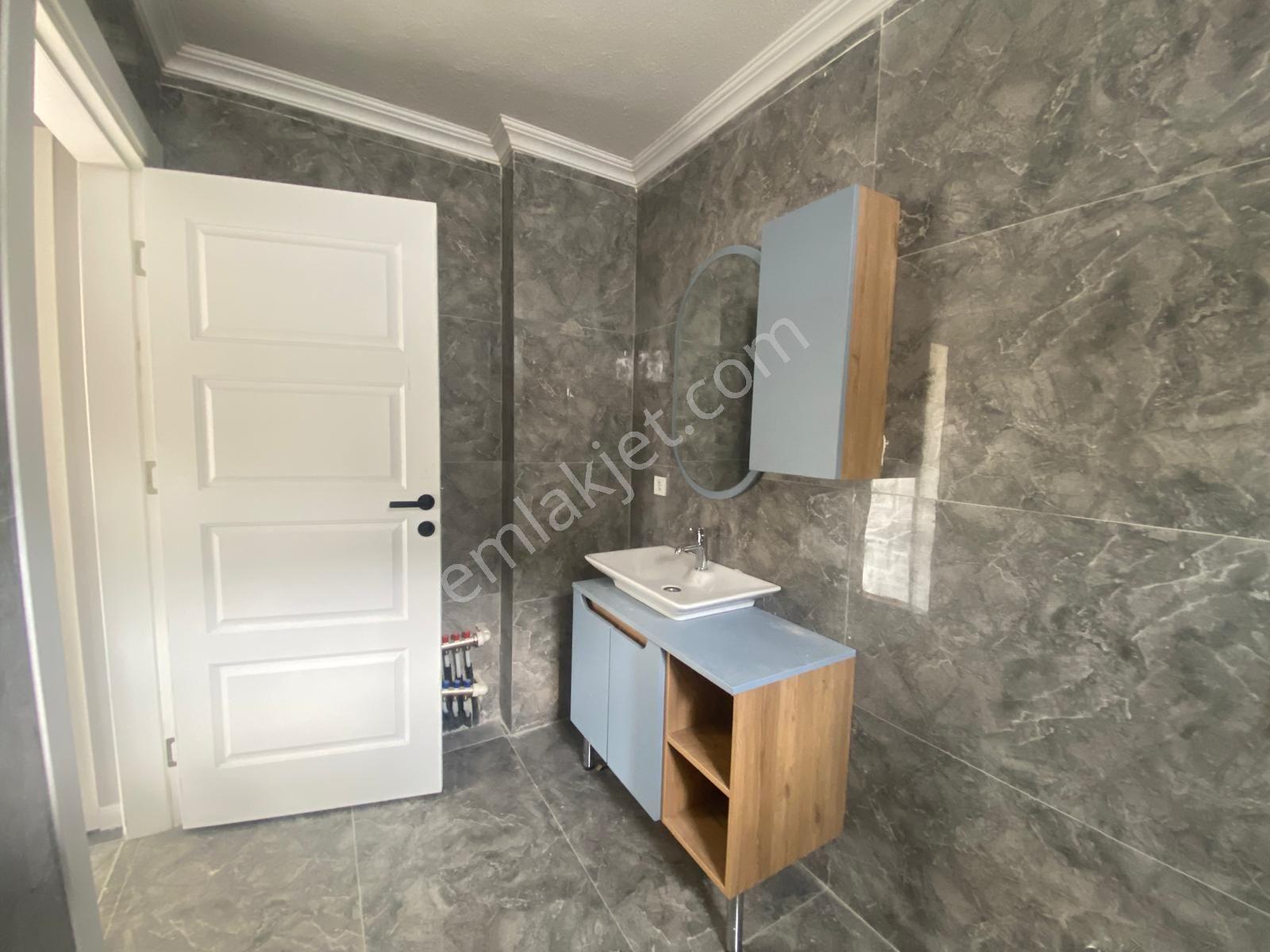 Büşra Gayrimenkulden Gümüşyakada Satılık Villa 429m2 2 Katlı 5+1