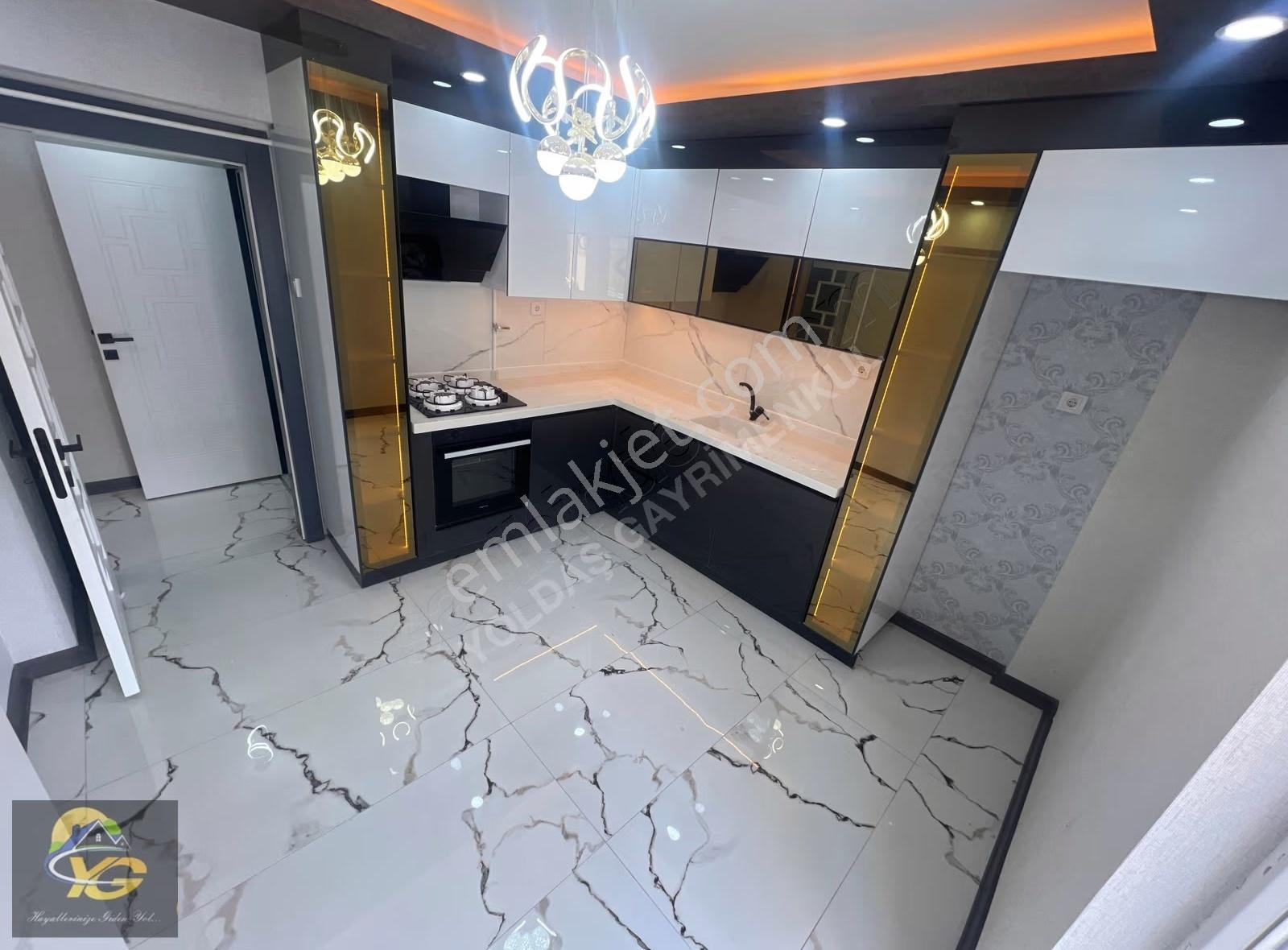 Sincan Selçuklu Mah Kredi Limitsiz Ön Cephe Salon Bağımsız Daire - Görsel 28