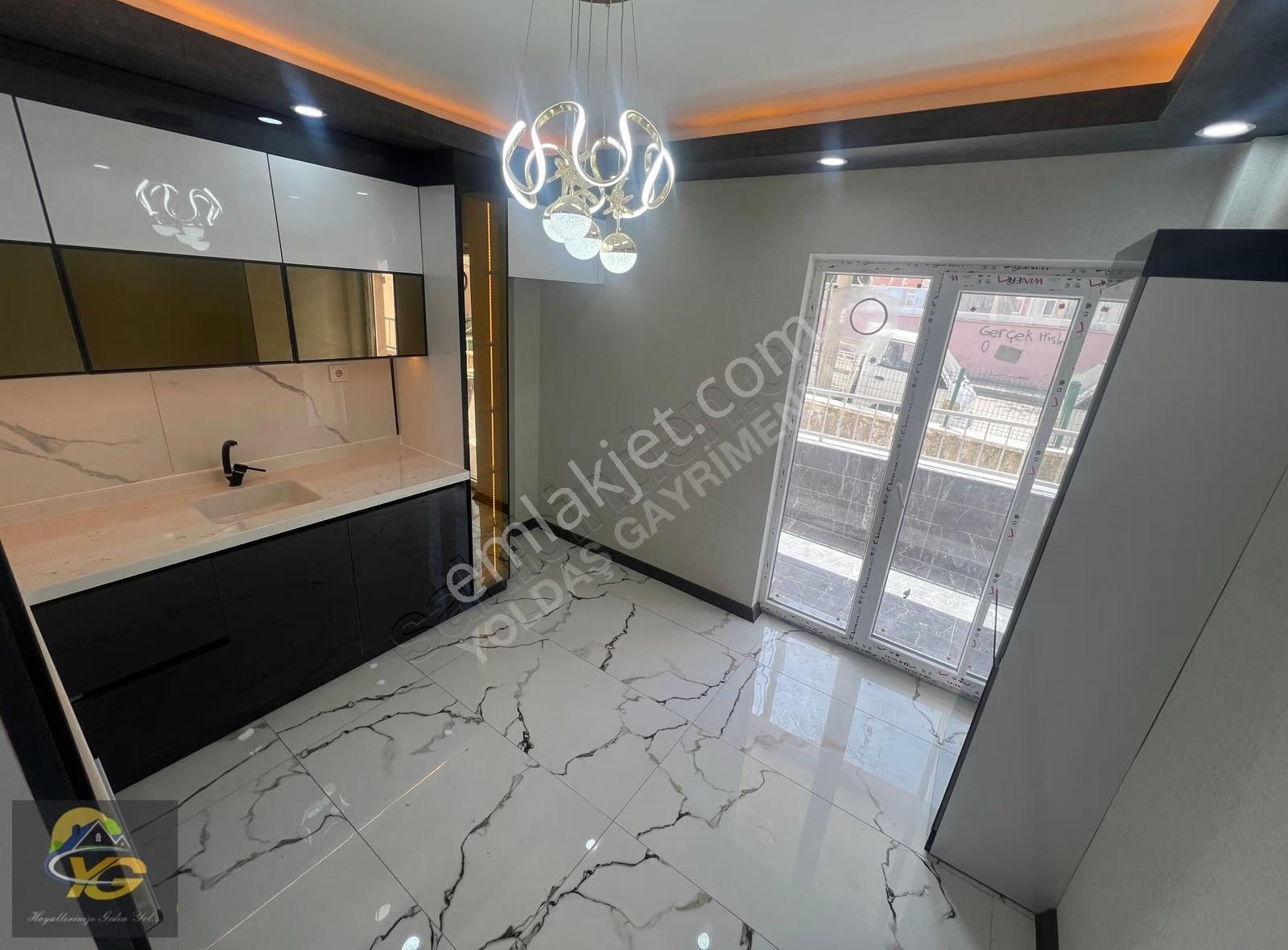Sincan Selçuklu Mah Kredi Limitsiz Ön Cephe Salon Bağımsız Daire - Görsel 32