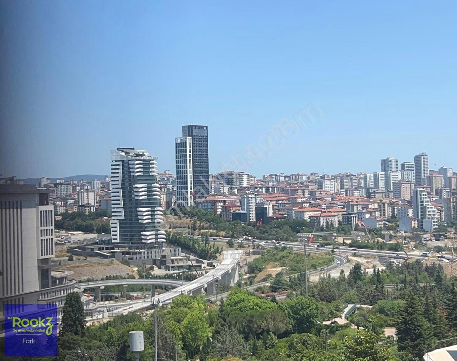 Ataşehir Uphill Towers'da Kiralık 4+1 Boş Ofis - 134m²