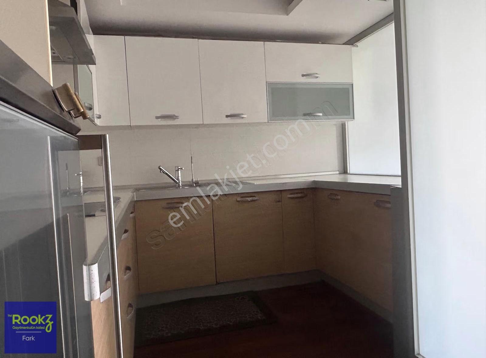 Ataşehir Uphill Towers'da Kiralık 4+1 Boş Ofis - 134m² - Görsel 6