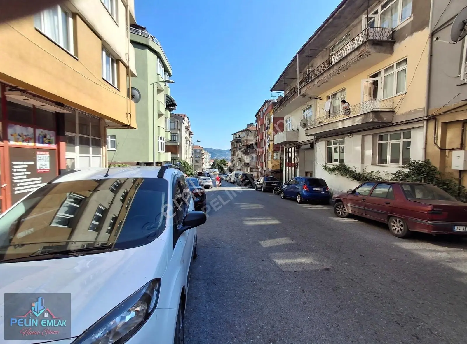 Pelin Emlaktan Akarca Mah.kiralık Dükkanlar Kdz/ereğli