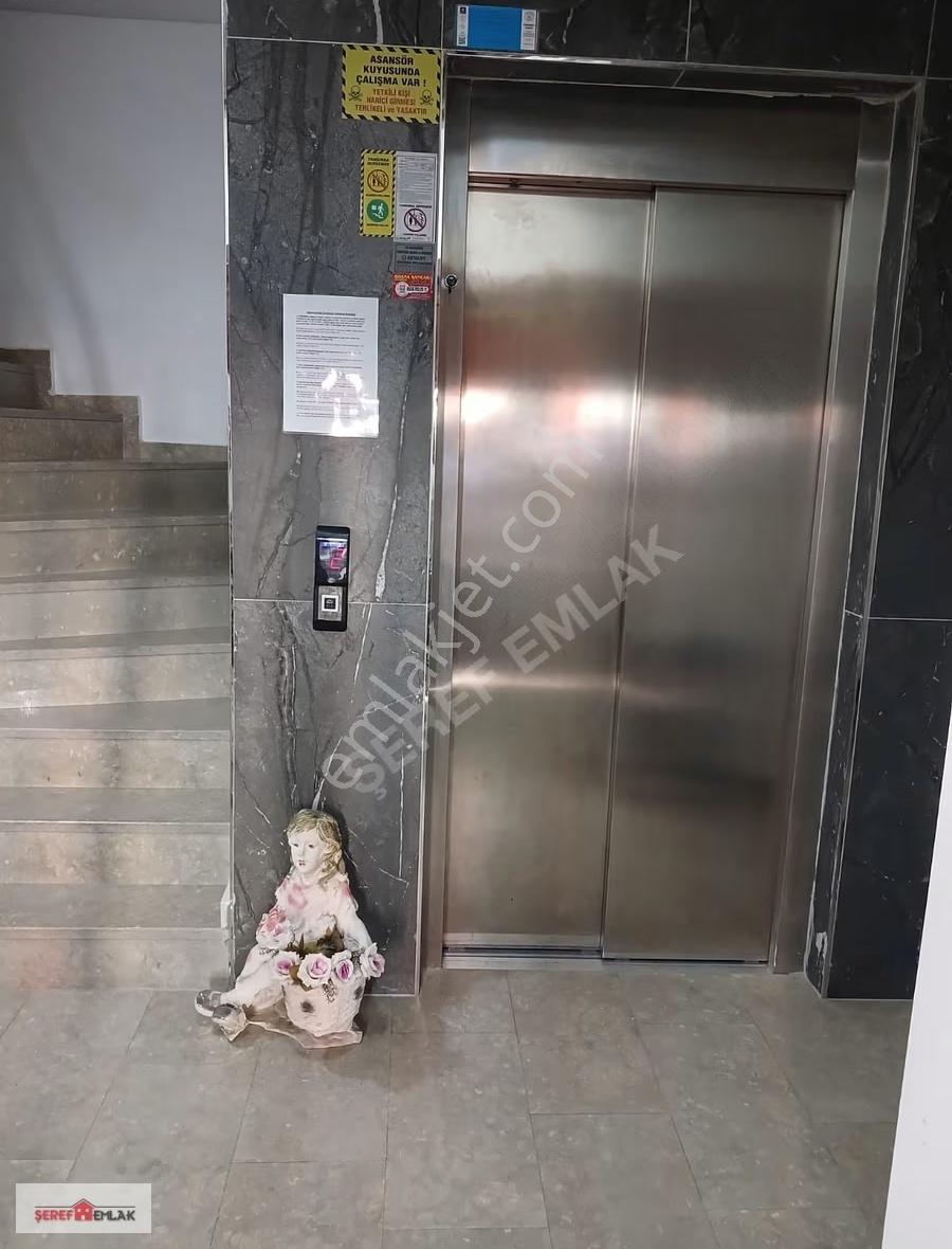 Sarigöl'de Satılık 1+1 Daire, 60m², Merkezi Konum - Görsel 3