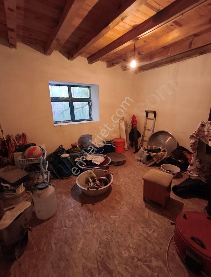 Baklan Merkezde Satılık 1365m2 Arsa İçinde 3 Adet Ev Ve Depo - Görsel 10
