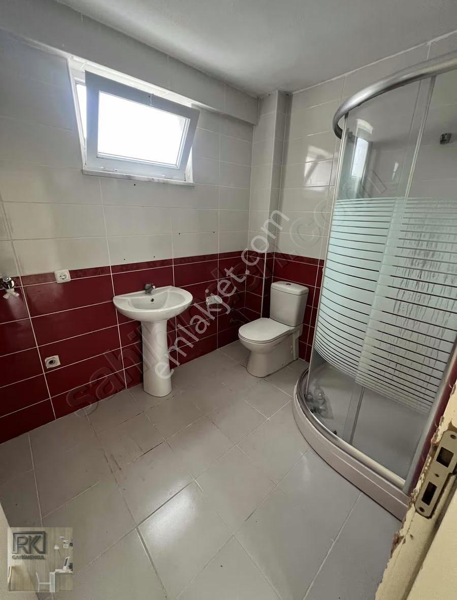 R.k Dan Osmagazi Alipaşada Kiralık 3+1 Daire - Görsel 13