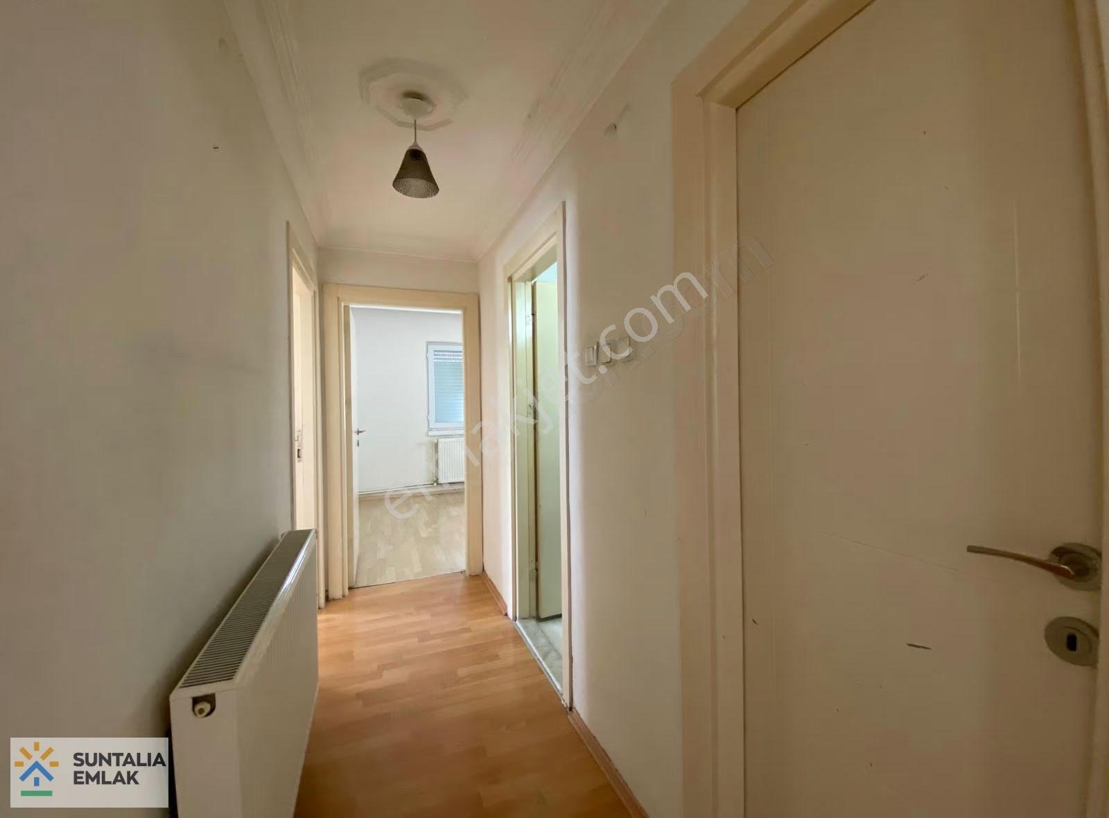 Antkoplarda 3+1 Arakat,doğalgazlı,klimalı Tranvaya Yakın Kiralık - Görsel 24