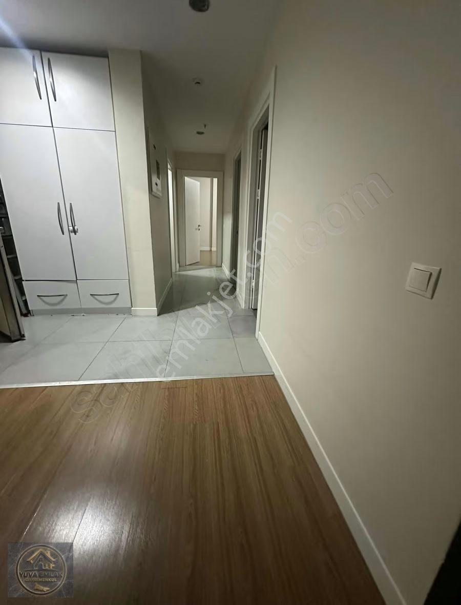 Emlak Konut Başakşehir Evlerinde D Kulede Kiralık 3+1 Boş Daire - Görsel 6