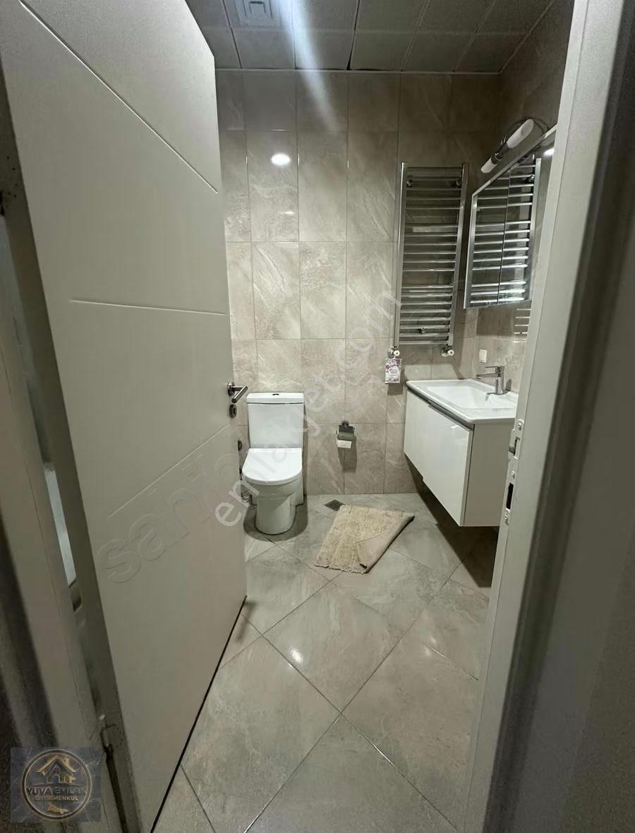 Emlak Konut Başakşehir Evlerinde D Kulede Kiralık 3+1 Boş Daire - Görsel 5