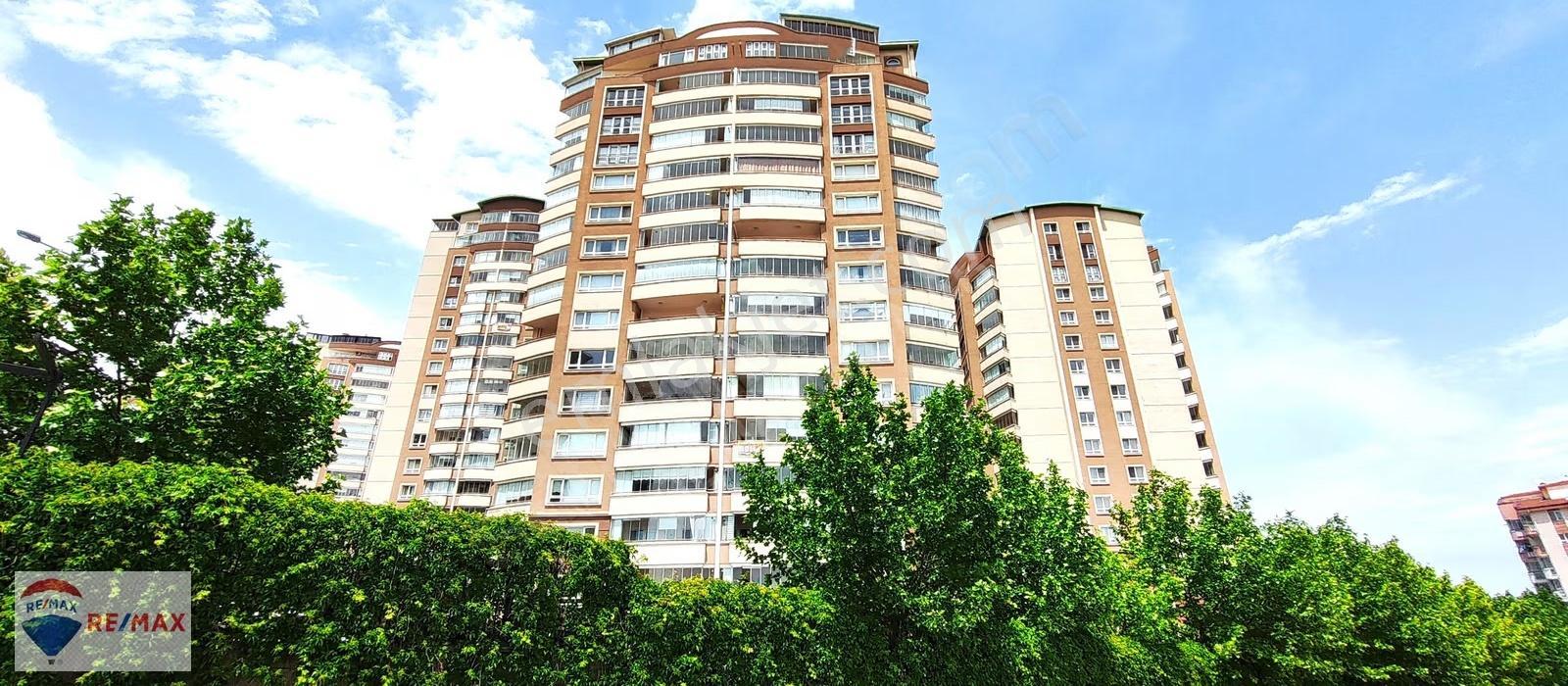 Serhat Mah Nevbahar Konutları Ara Katta Kiralık 3+1 Daire