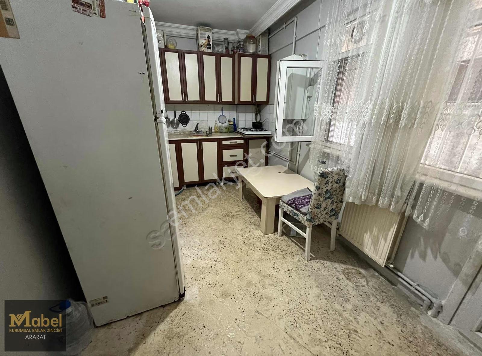 Mabelden Esenler Ninehatunda Satılık Daire - Görsel 2