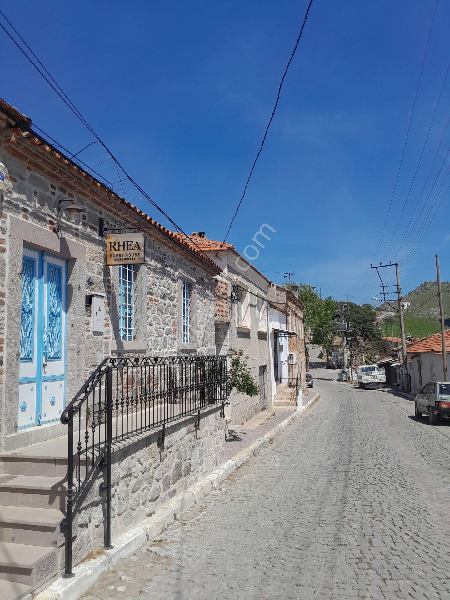 Bergama Merkez Tek Müstakil Tapu İçinde 2 Ev Kale Akropol Mh. - Görsel 6