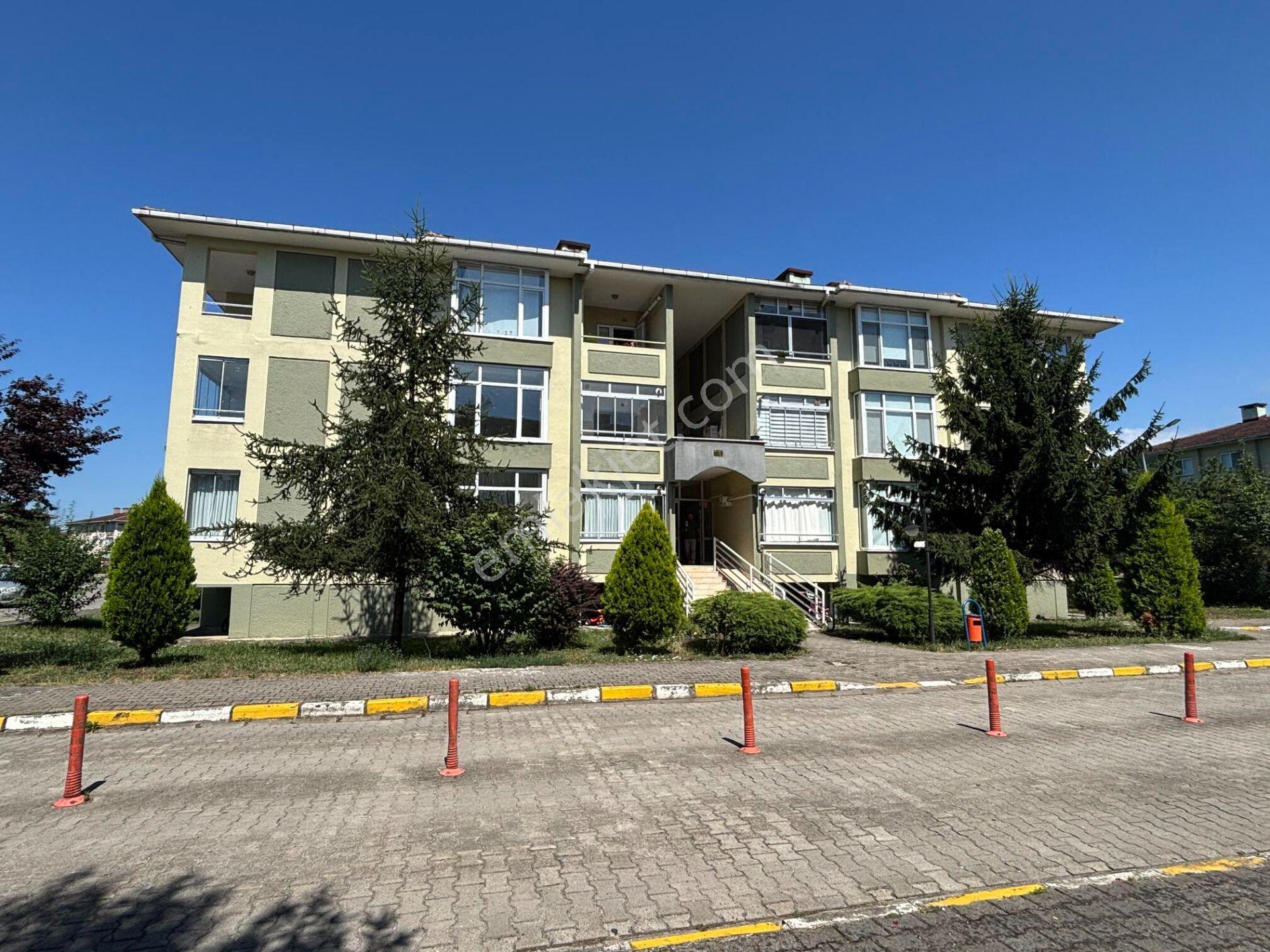 Memursen Evleri'nde 3+1 144 M2 Satılık Ara Kat Daire - Görsel 31