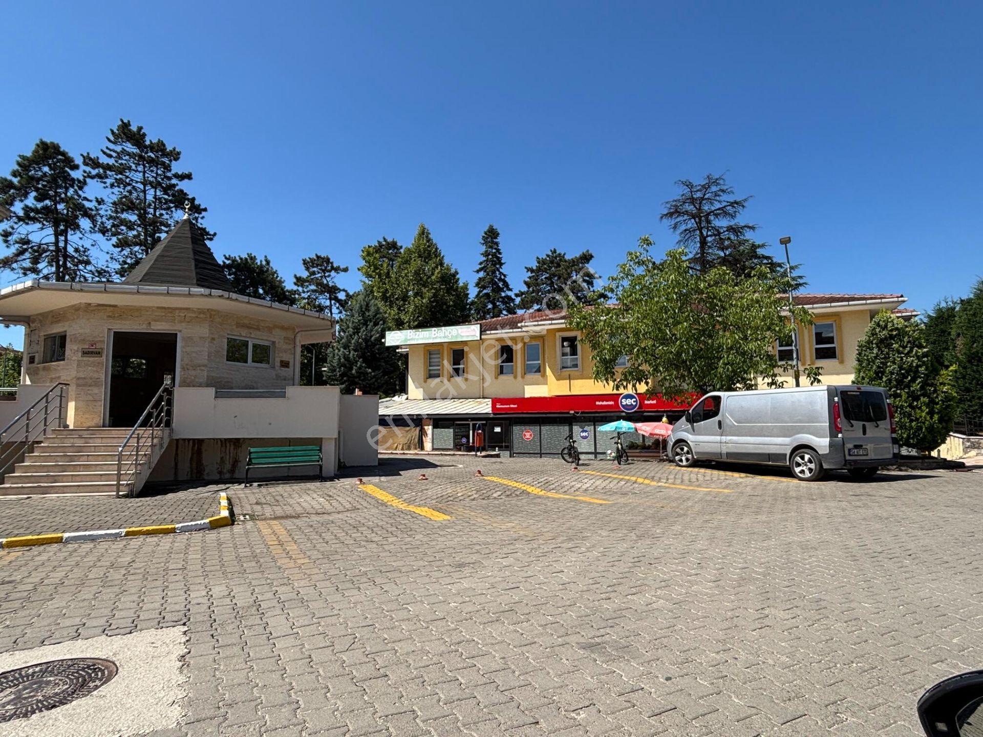 Memursen Evleri'nde 3+1 144 M2 Satılık Ara Kat Daire - Görsel 34
