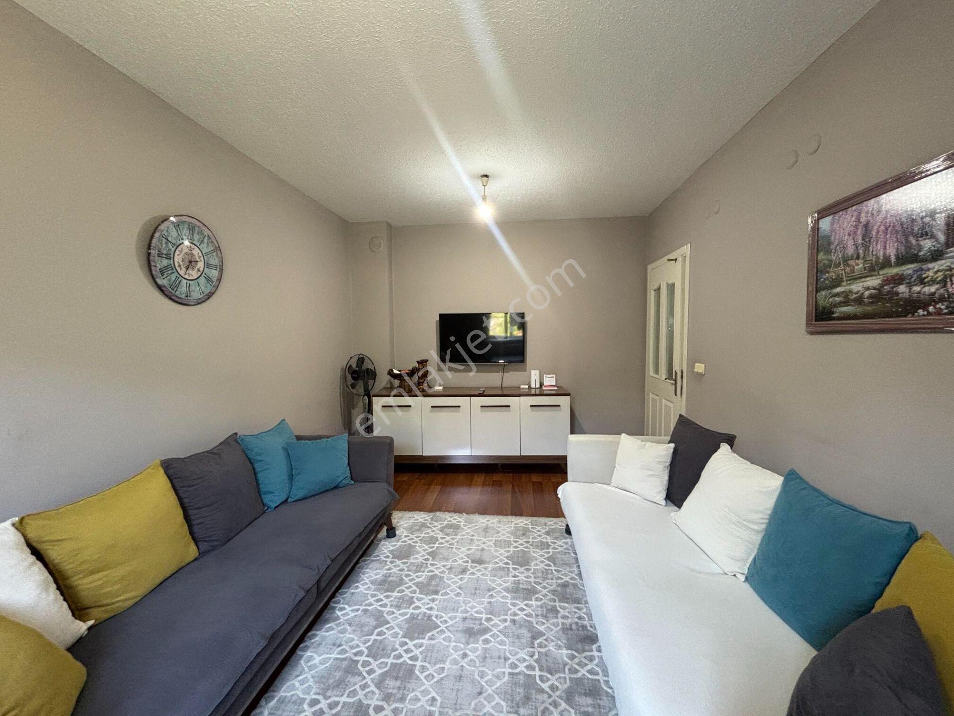 Memursen Evleri'nde 2+1 85 M2 Satılık Daire - Görsel 8