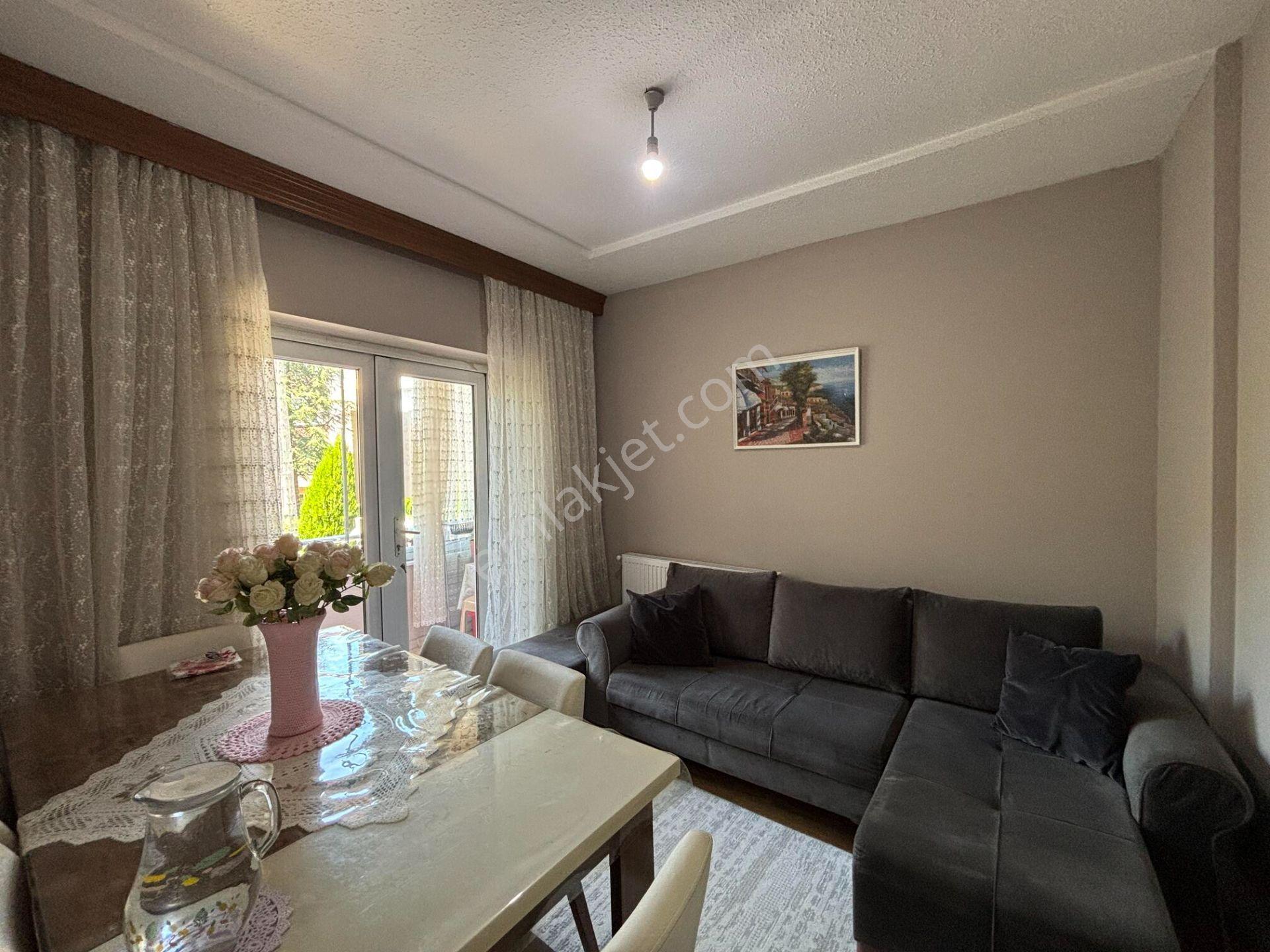 Memursen Evleri'nde 2+1 85 M2 Satılık Daire - Görsel 15