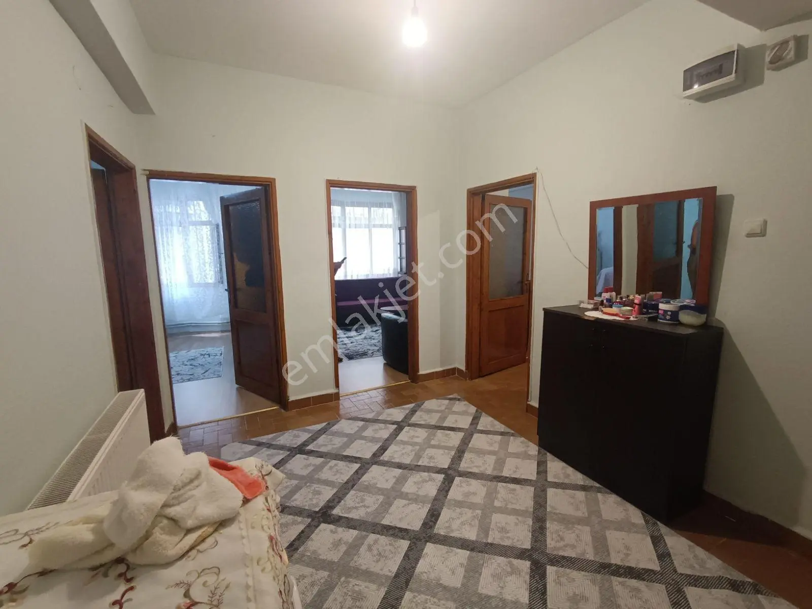 İlkadım Saitbey Mahallesinde Satılık Daire Bulvar Bir Üstünde - Görsel 2