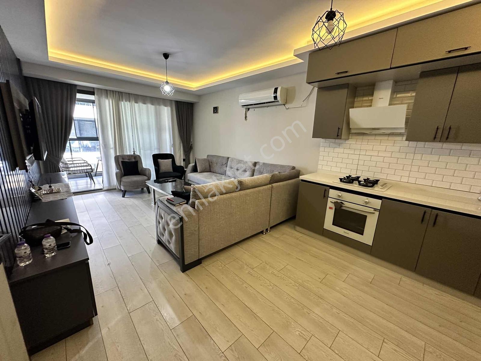 Kuşadası Değirmendere Mahallesi Eşyalı Kiralık Rezidans - Görsel 21