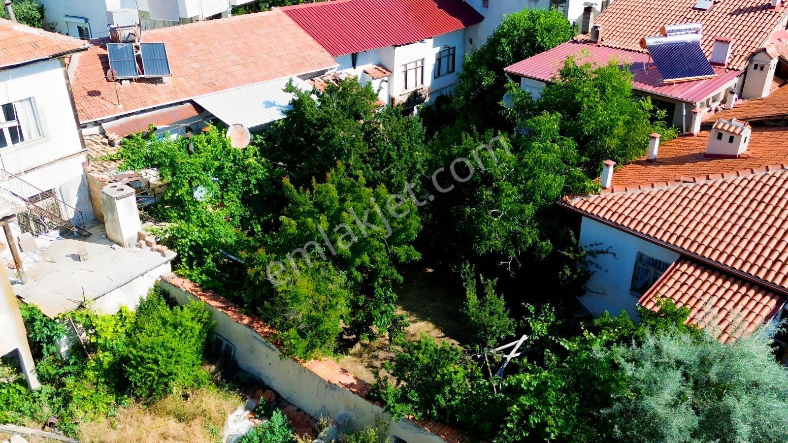 Vip Gayrimenkul'den Camiatik Mah. 290m² Bahçeli Müstakil Ev - Görsel 19