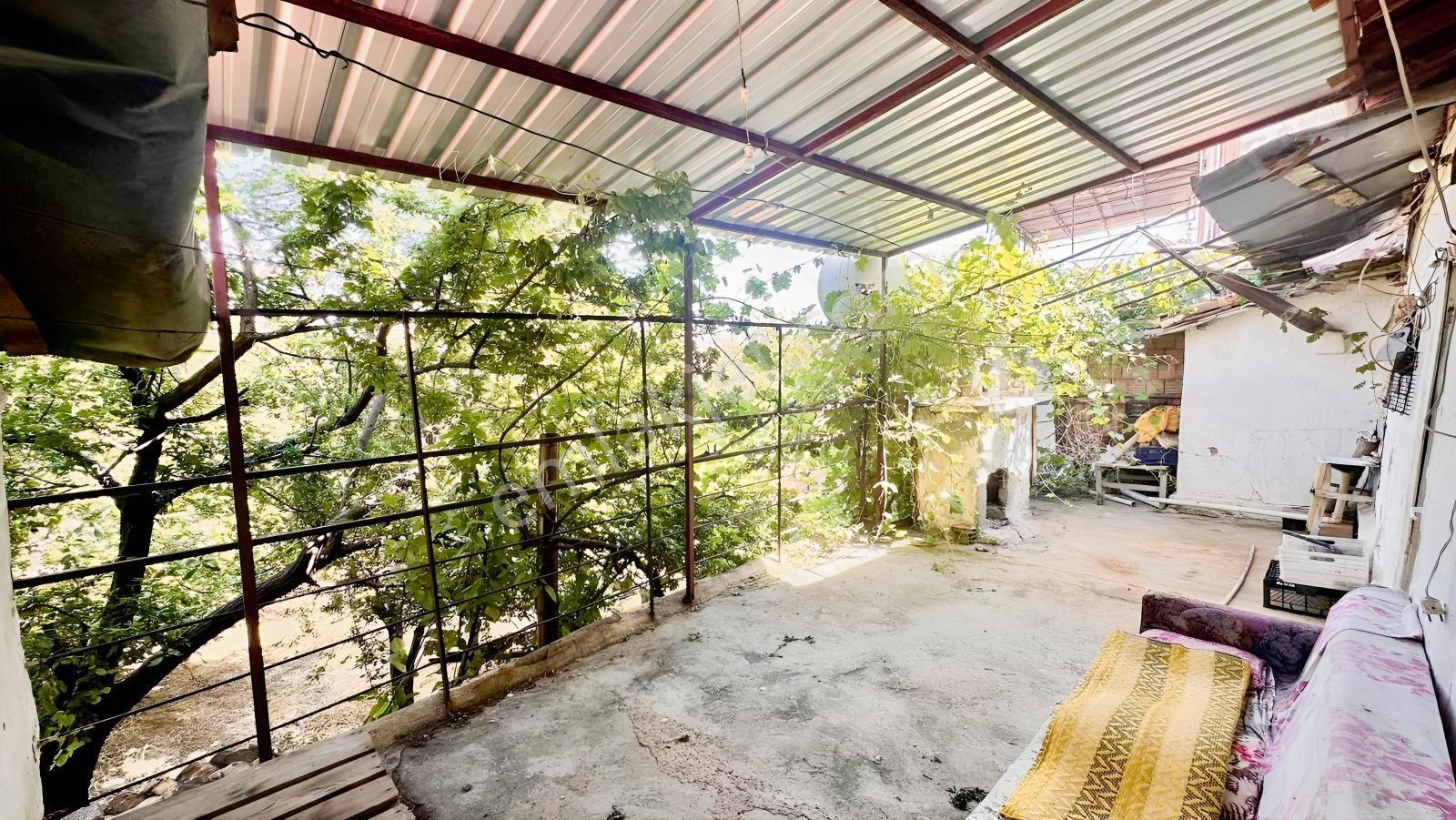 Vip Gayrimenkul'den Camiatik Mah. 290m² Bahçeli Müstakil Ev - Görsel 35