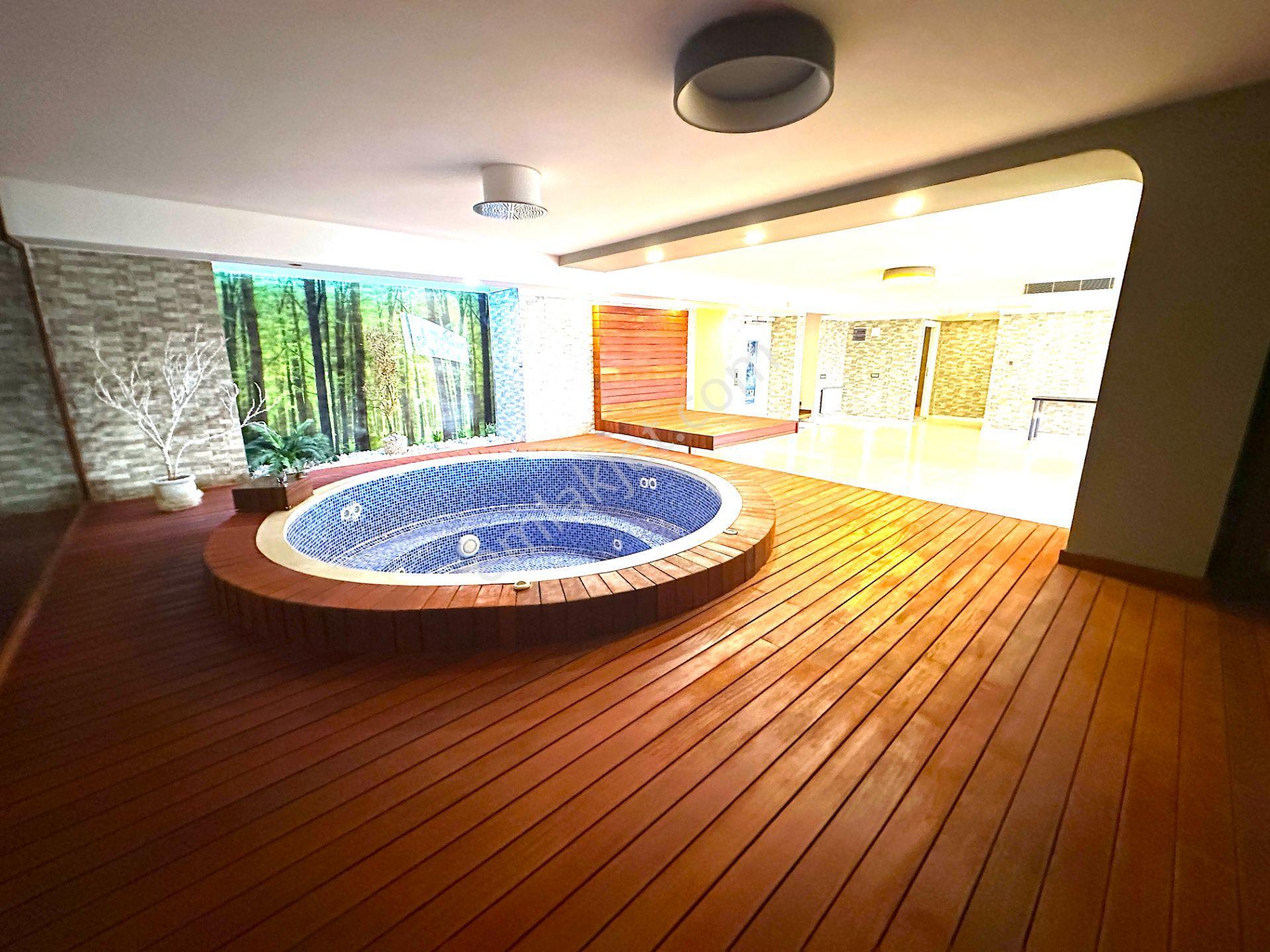Çiftlikköy'de Emsalsiz Manzaralı Kdv'li Yıllık Kiralık Malikane - Görsel 29