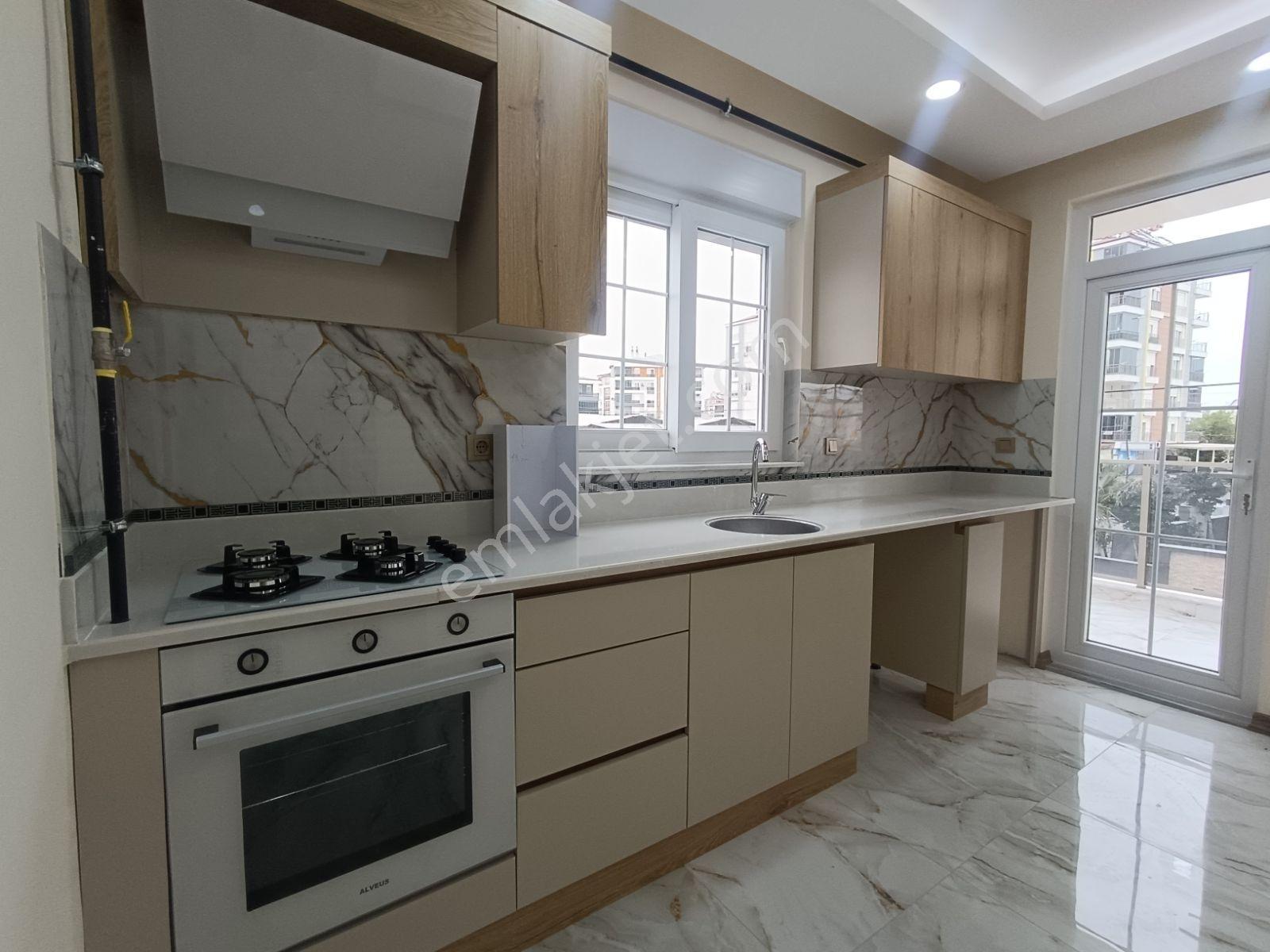 Yerden Isıtmalı Sıfır Modern 2+1 Satılık Daire