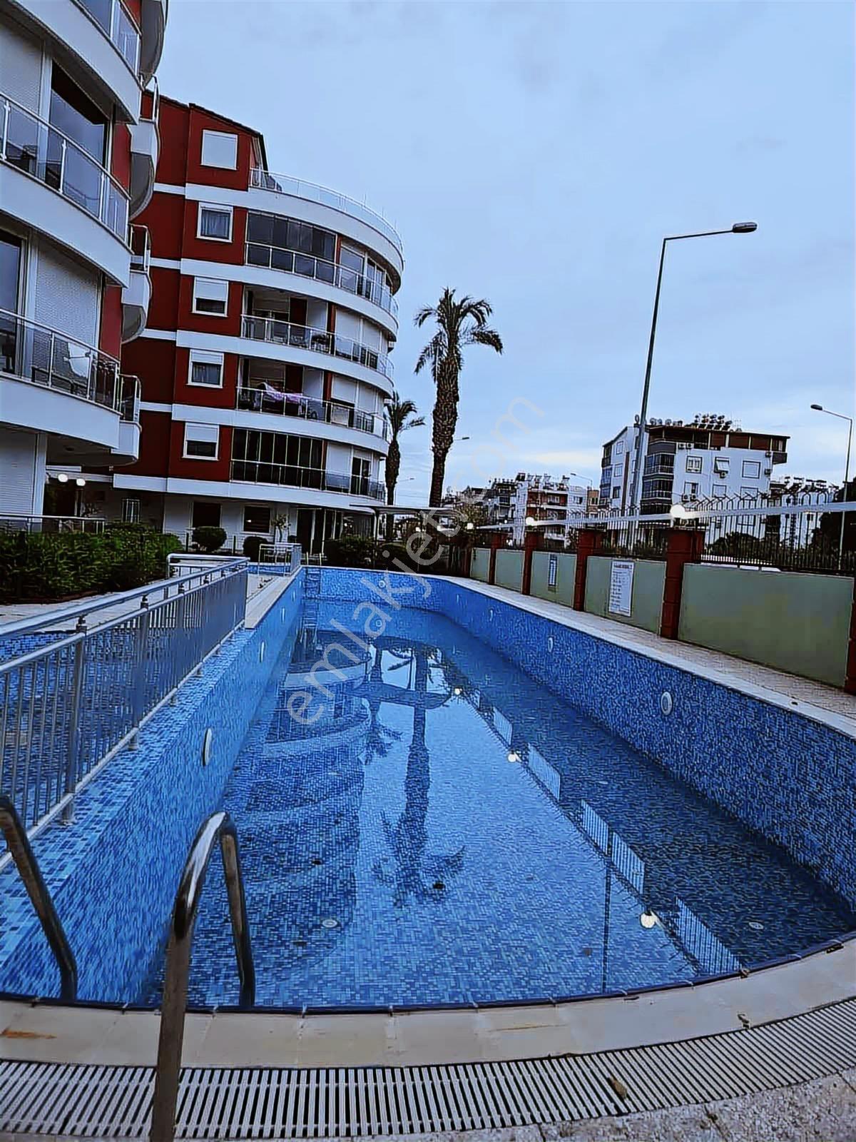 Lıman Mah. Paradıse Sıtesı Havuzlu Satılık 2+1 Full Eşyalı Daıre - Görsel 11