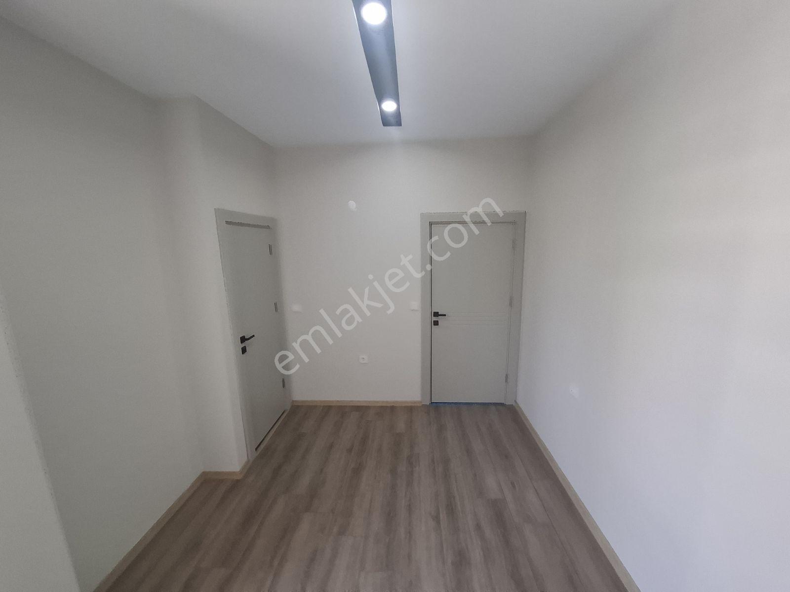Antalya Fevziçakmak Mahallesinde Kiralık Sıfır 2+1 Daire - Görsel 19