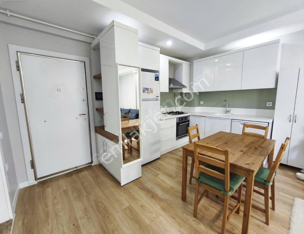 Lüks Sitede Full Eşyalı Havuzlu 1+1 Satılık - Görsel 12