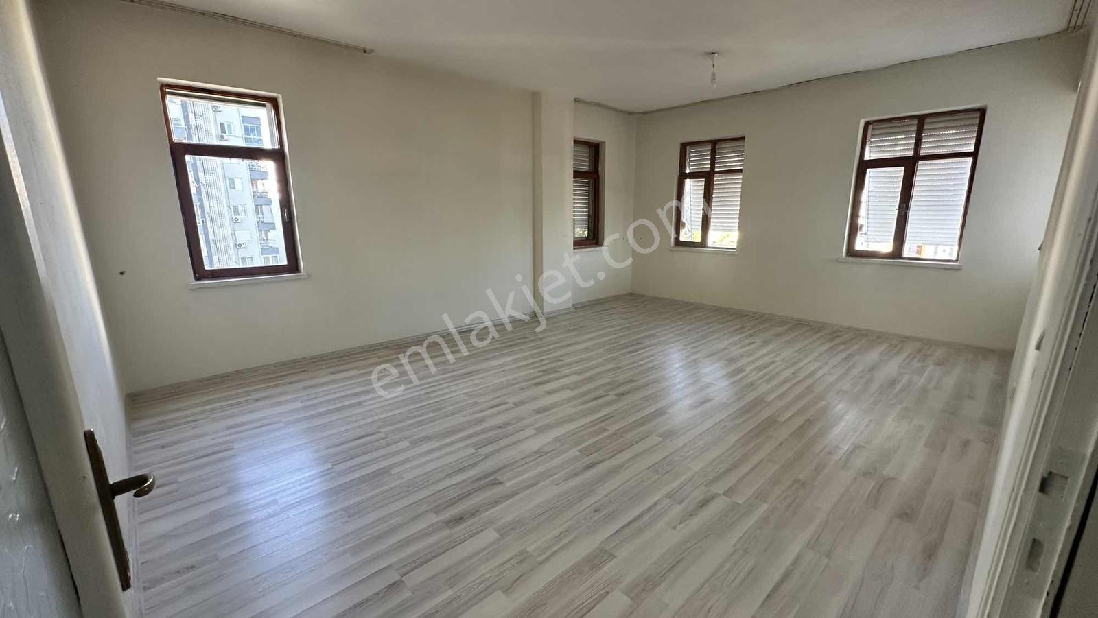 Meydan Kavağı Site İçinde Katta 3+1 - Görsel 24