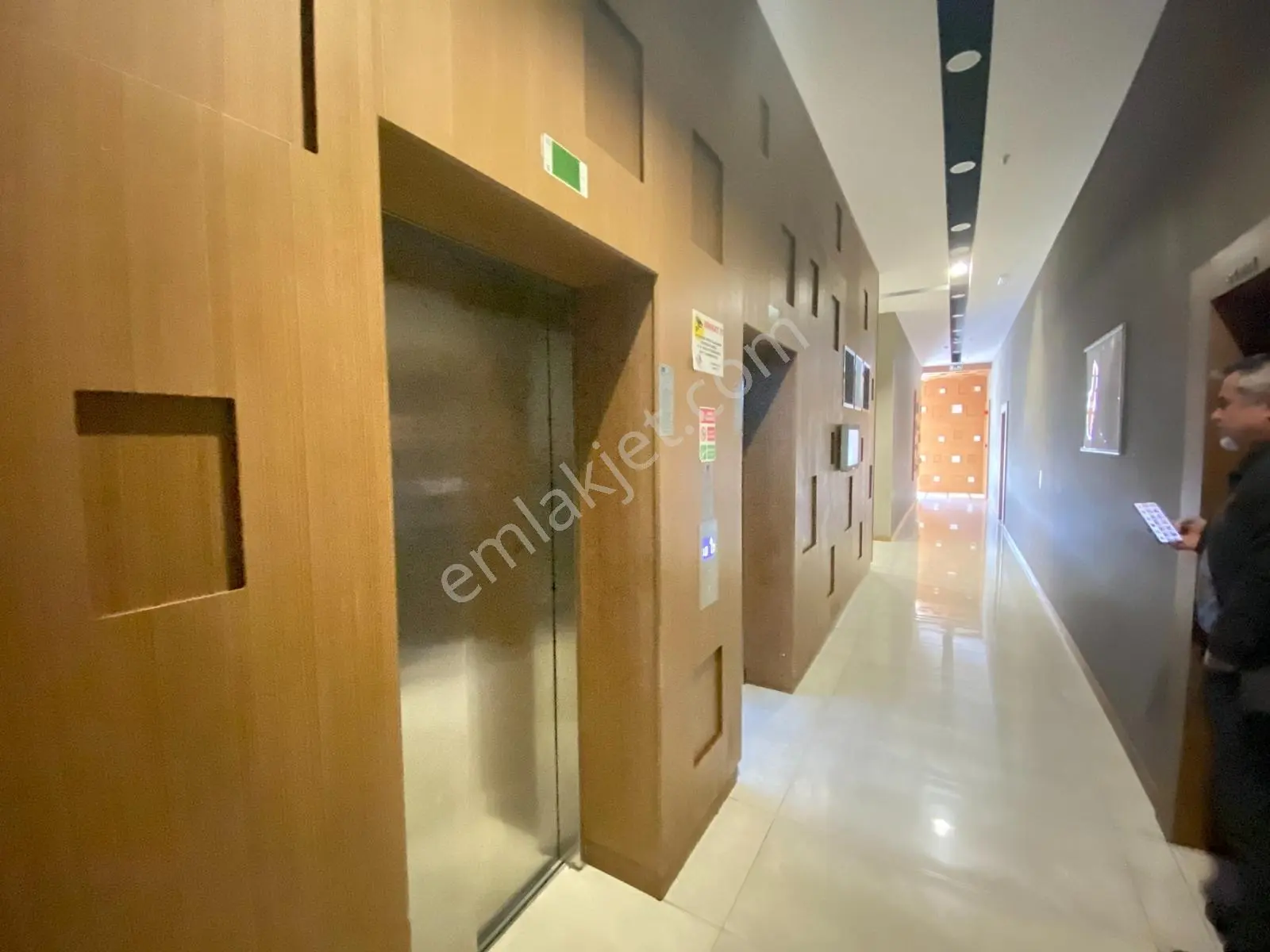Karşıyaka Aypark Residence Sitesinde Manzaralı Satılık Daire - Görsel 26