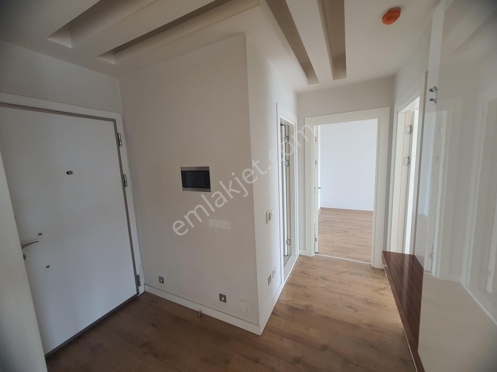 Karşıyaka Aypark Residence Sitesinde Manzaralı Satılık Daire - Görsel 21