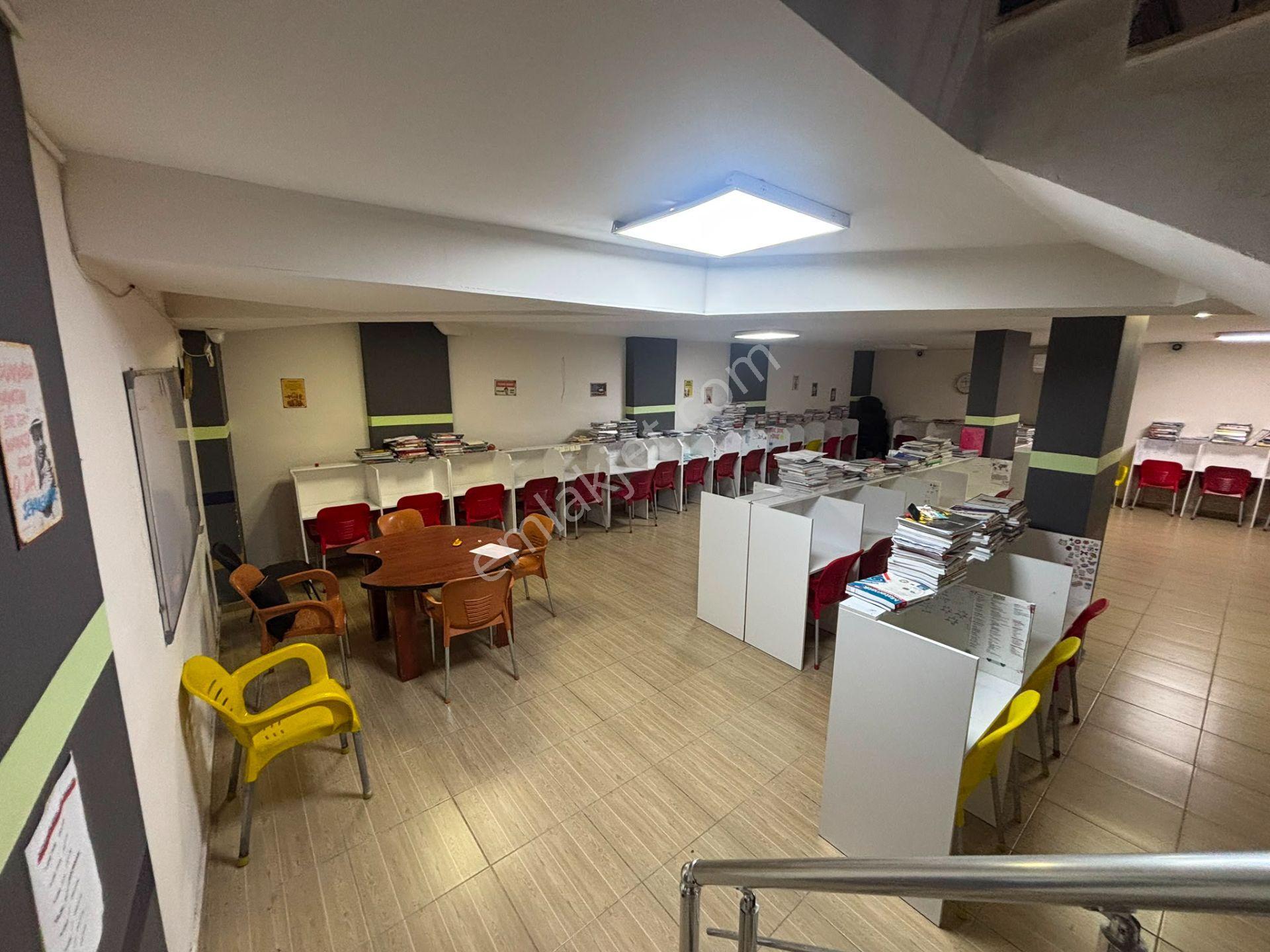 Çarşı Merkezinde Net 380 Metre² İki Cepheli Ticari Mülk - Görsel 22