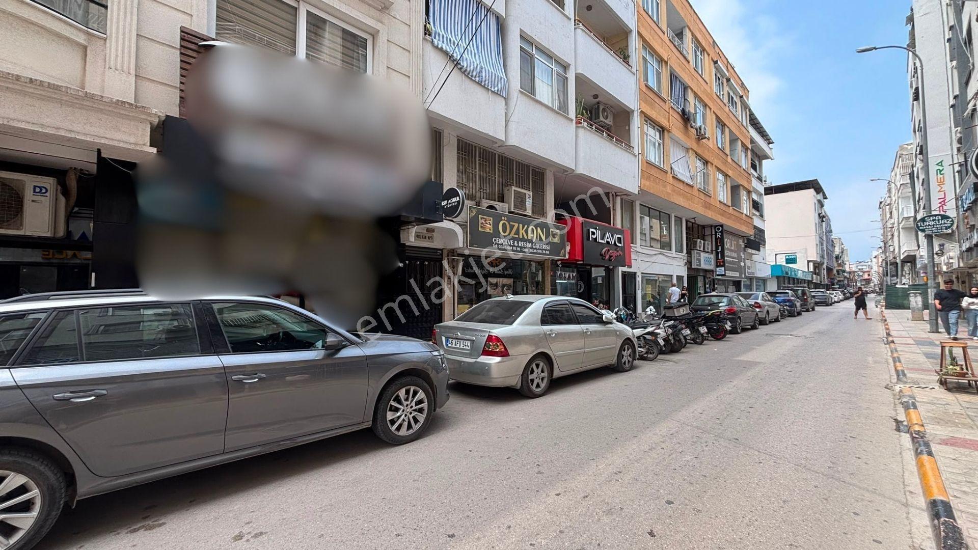 Çarşı Merkezinde Net 380 Metre² İki Cepheli Ticari Mülk - Görsel 8