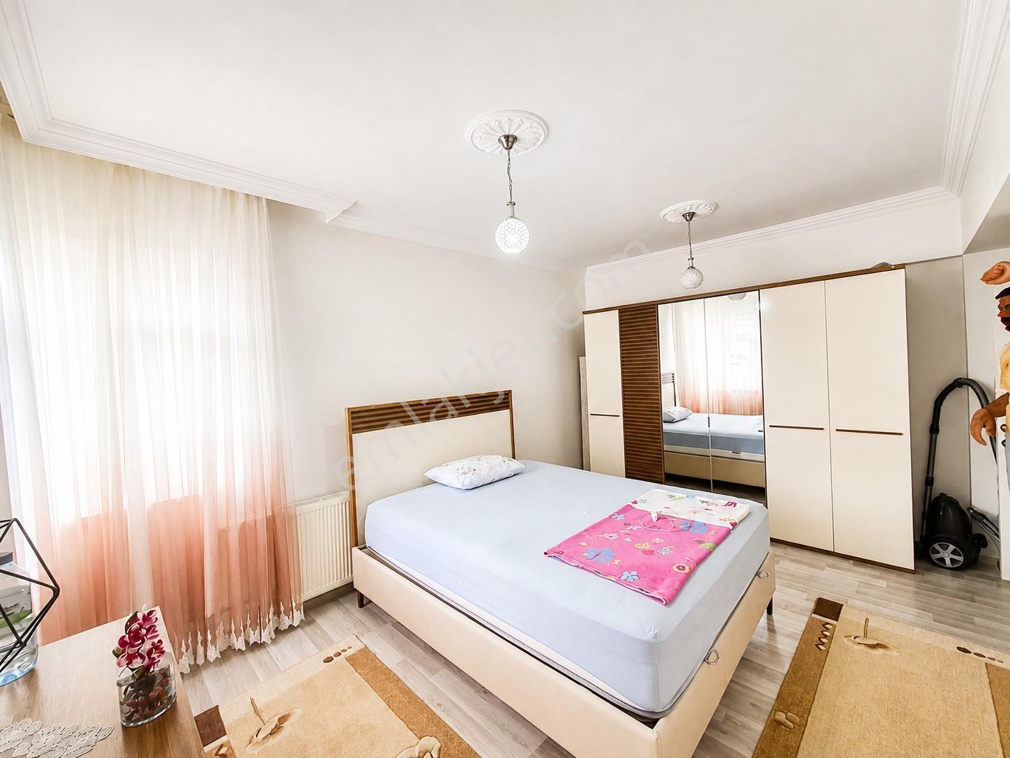 Marka Invest Metro Yanı Site İçi Park Cephe Yapılı 3+1 Daire - Görsel 15