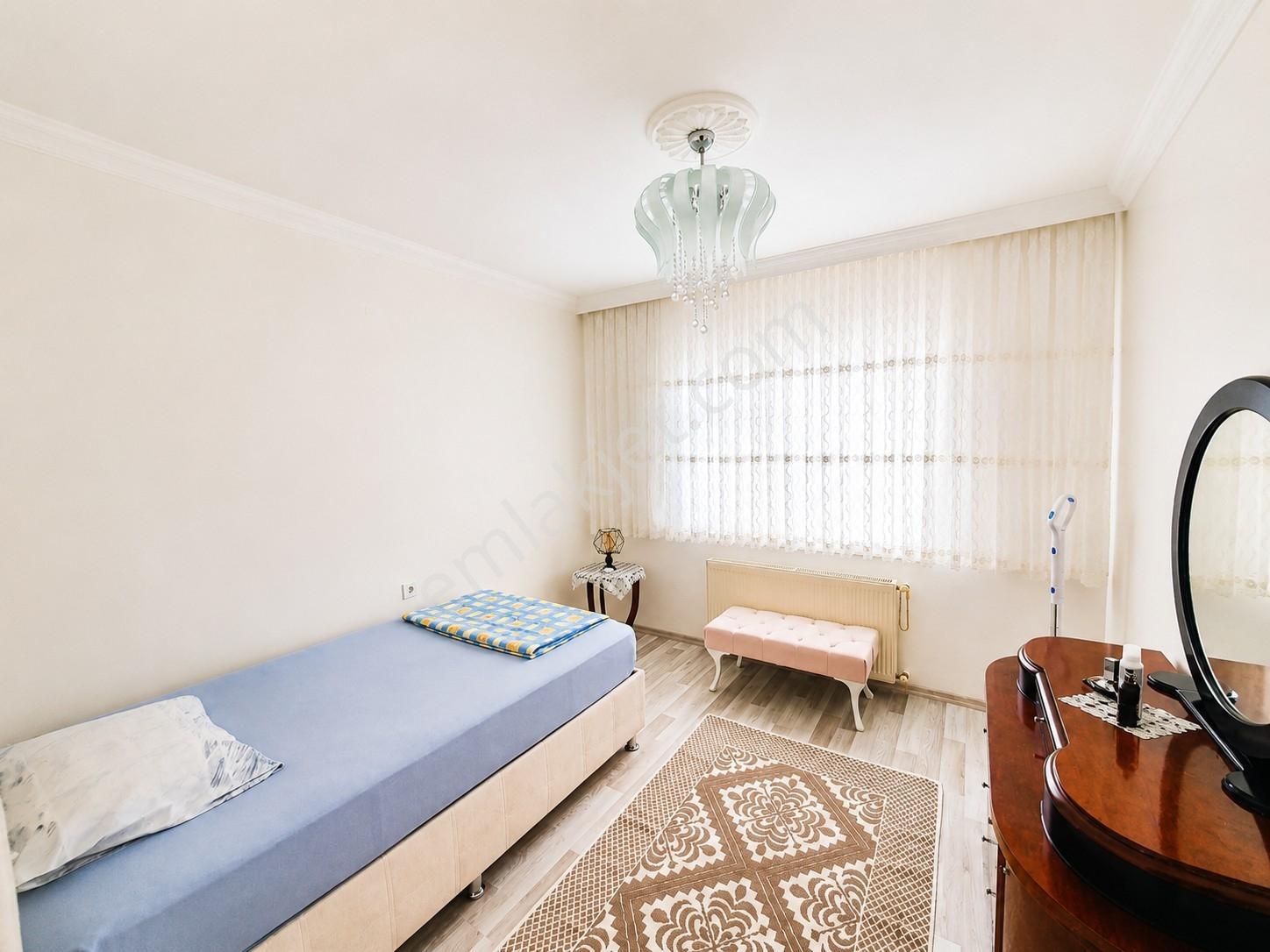 Marka Invest Metro Yanı Site İçi Park Cephe Yapılı 3+1 Daire - Görsel 16