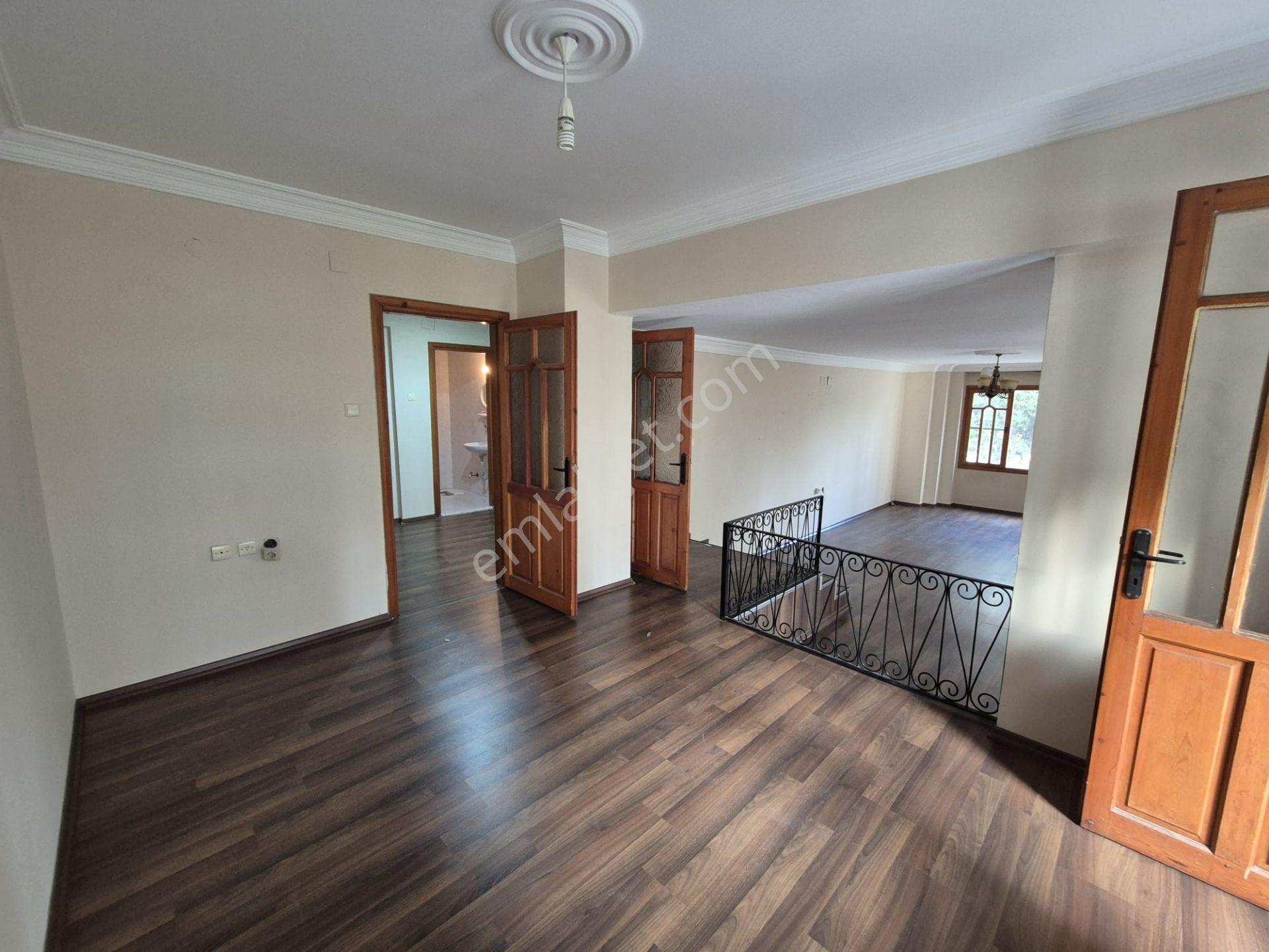 Kiralık Daire Yeşil Yurt Mavi Bulvarda 4+1 200 M2 Kiralık Daire - Görsel 8